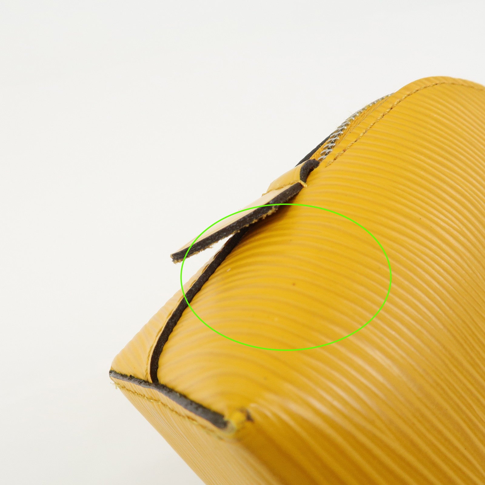 Louis Vuitton Epi Pochette Cosmetic PM Cosmetic Pouch Citron M40639