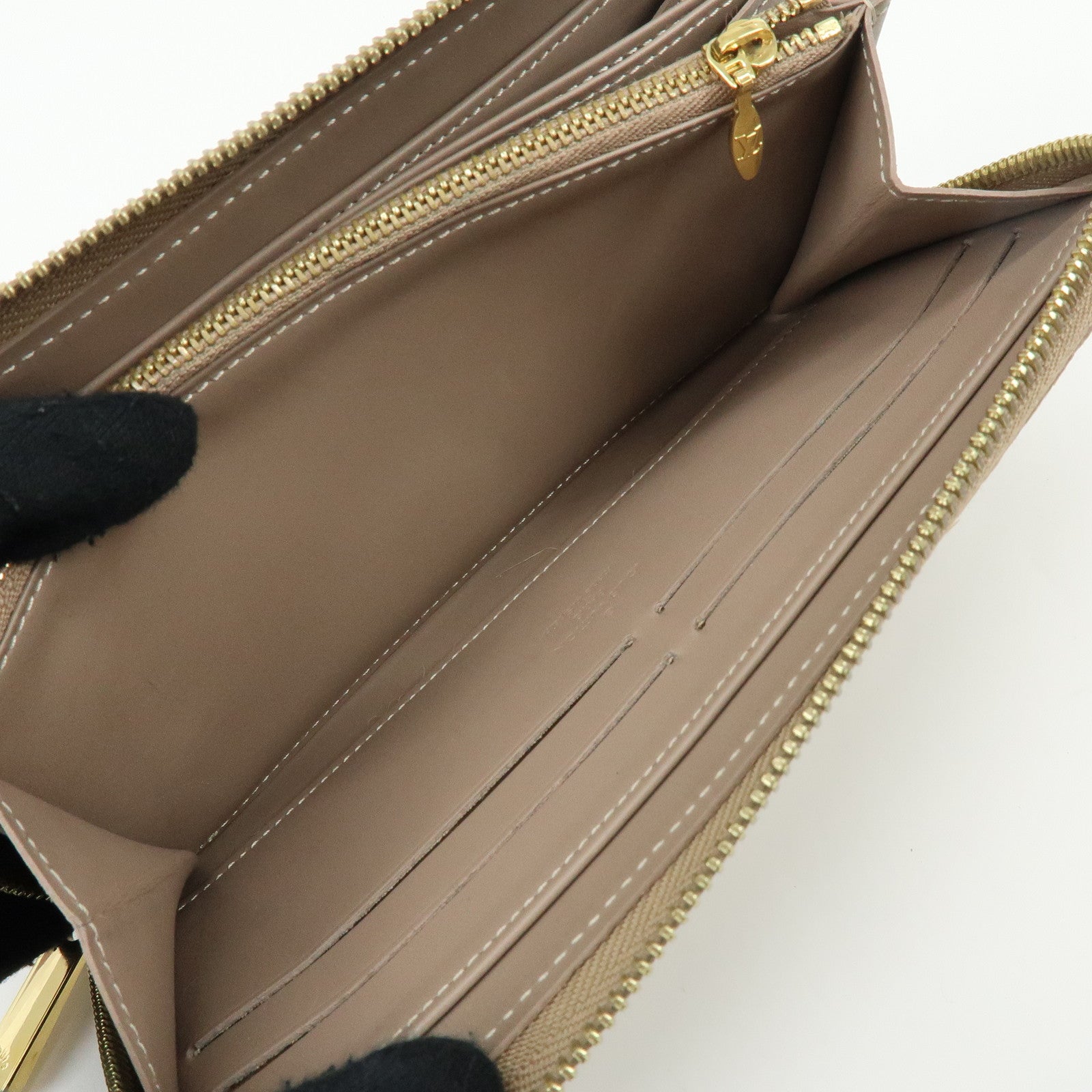 Louis Vuitton Monogram Vernis Round Zippy Long Wallet M91761