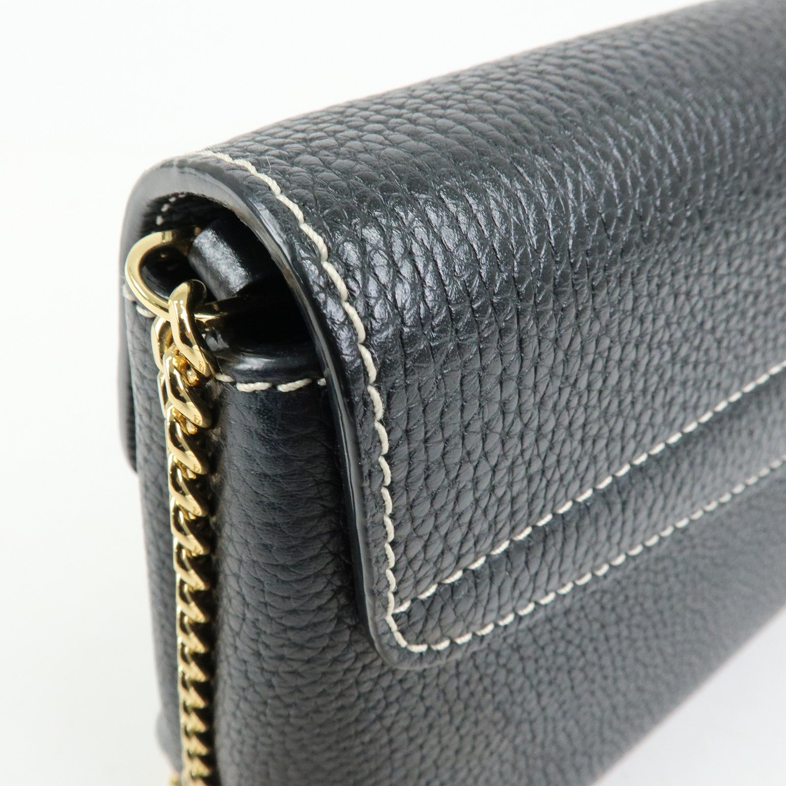 BALLY LEENA 2Way Lock Me Chain Shoulder Crossbody Clutch Bag Black