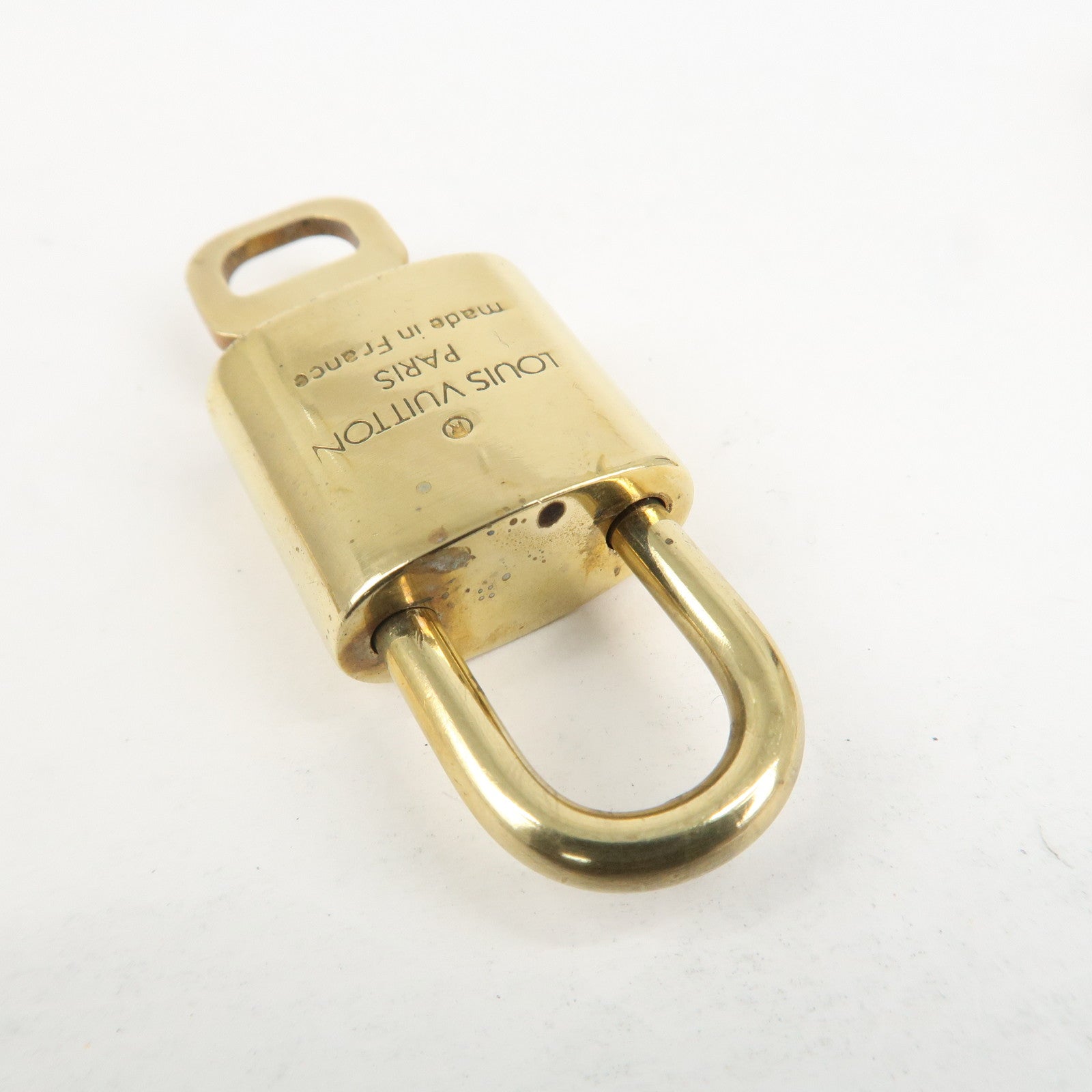 Louis Vuitton Set of 10 Lock & Key Cadena Key Lock Metal Gold