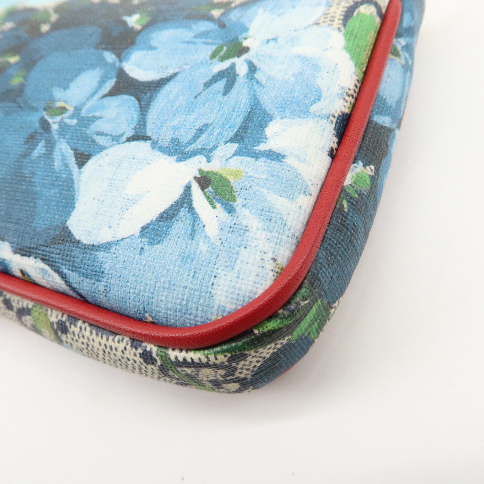 GUCCI GG Supreme GG Blooms Cosmetic Pouch Hand Bag Blue Red 429766