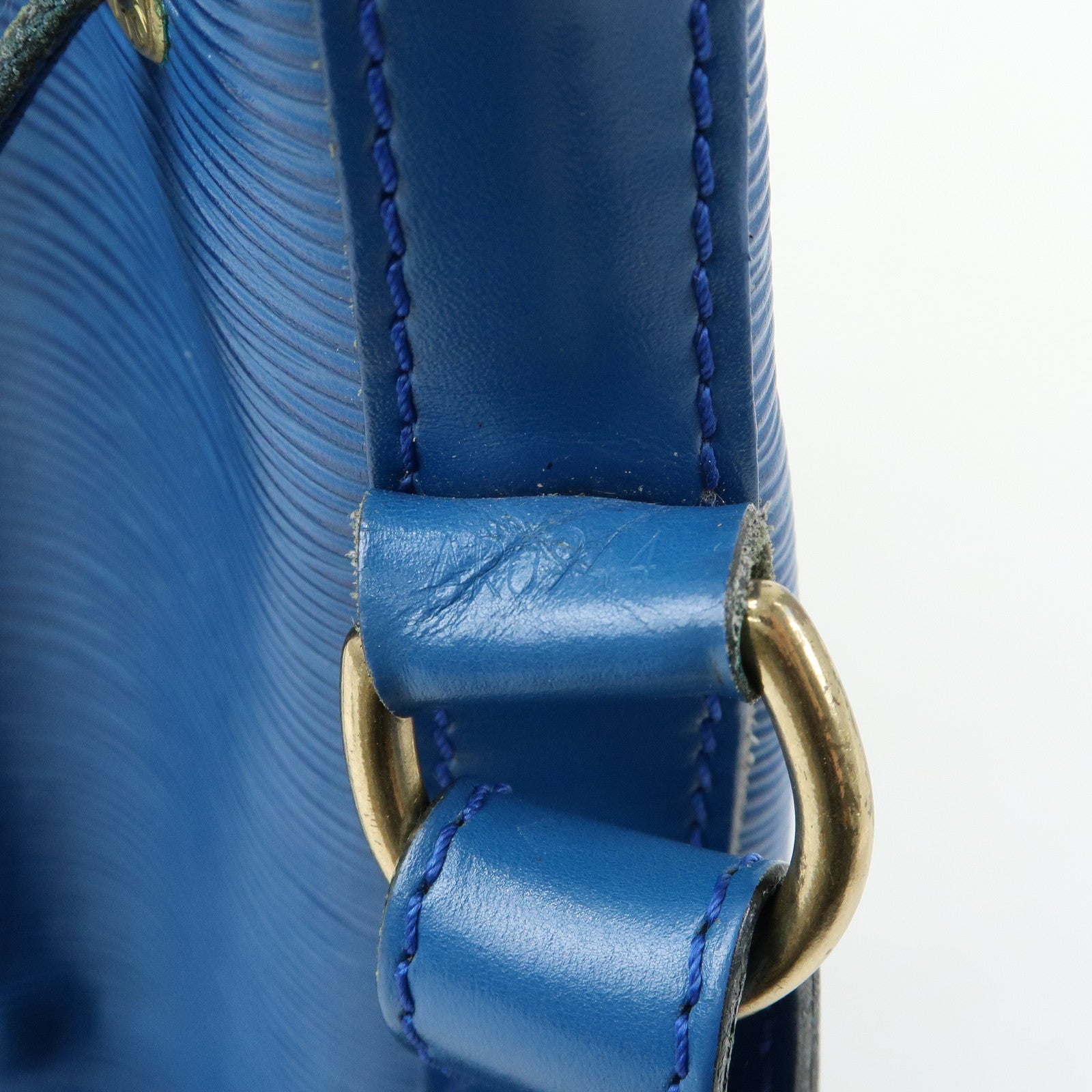 Louis Vuitton Epi Leather Petit Noe Shoulder Bag Toledo Blue M44105