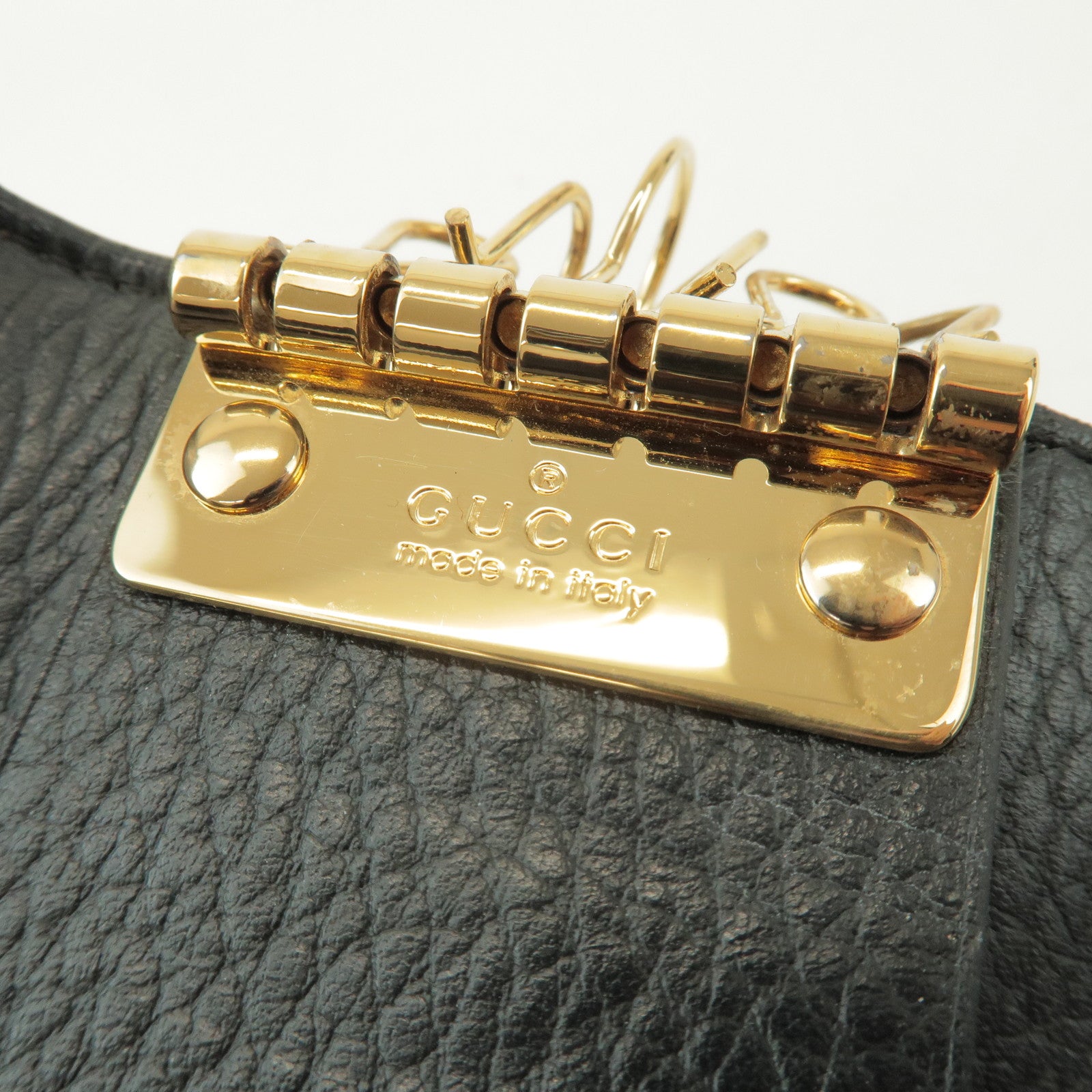 GUCCI GG Marmont GG Supreme 6 Rings Key Case Beige Black 456118