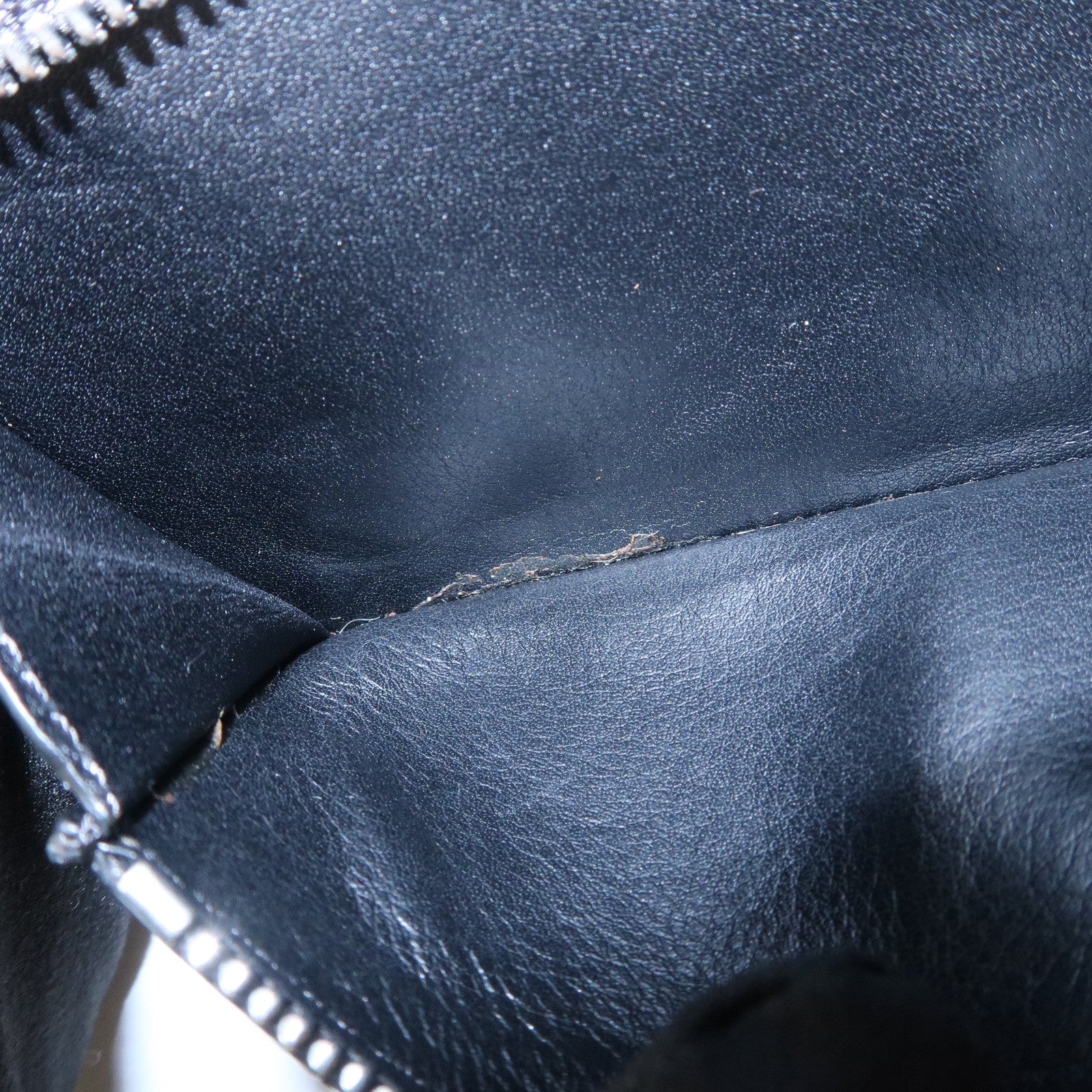 LOEWE Logo Leather Bi-fold Long Wallet Black 062047