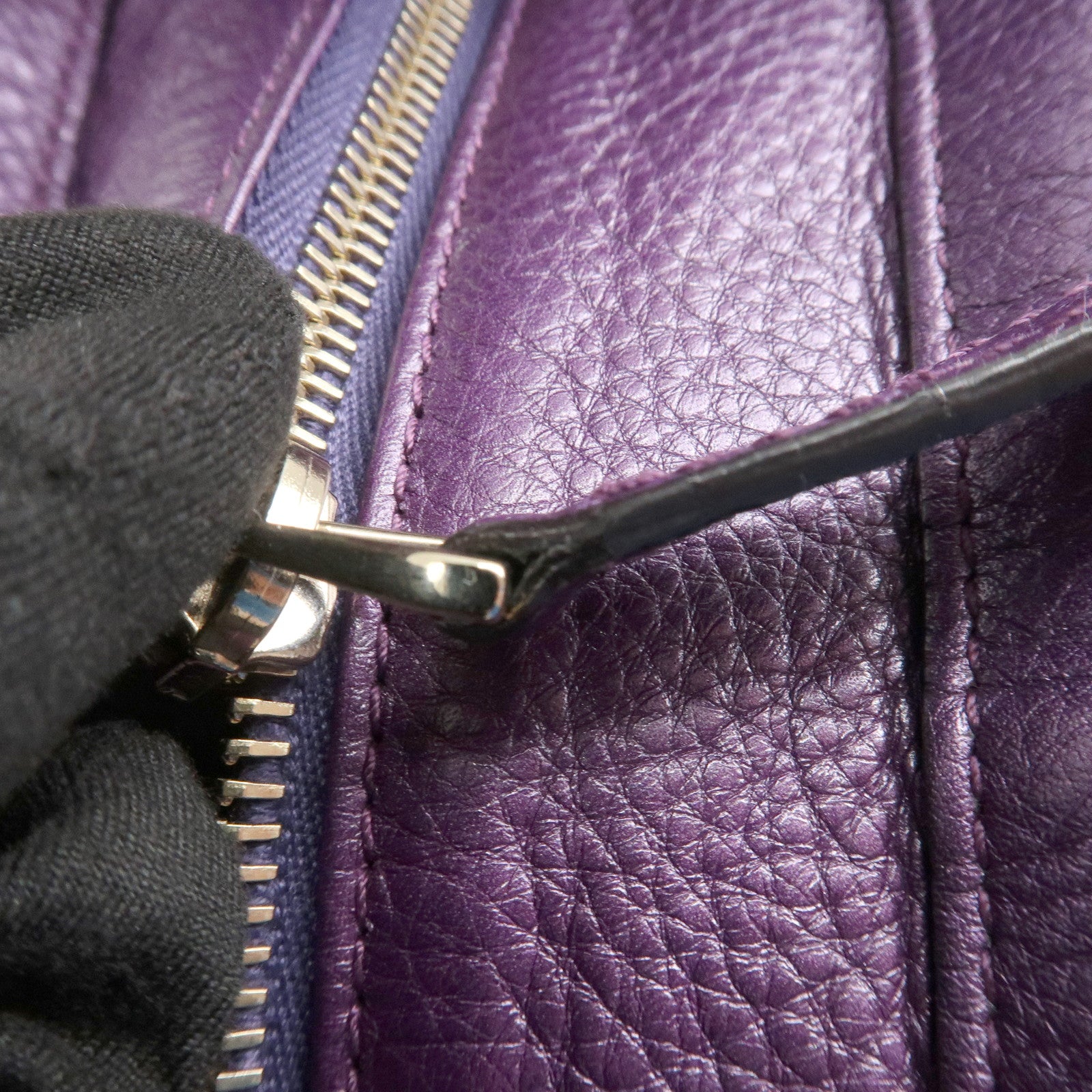 GUCCI Leather Shoulder Bag Hand Bag Metallic Purple 268749