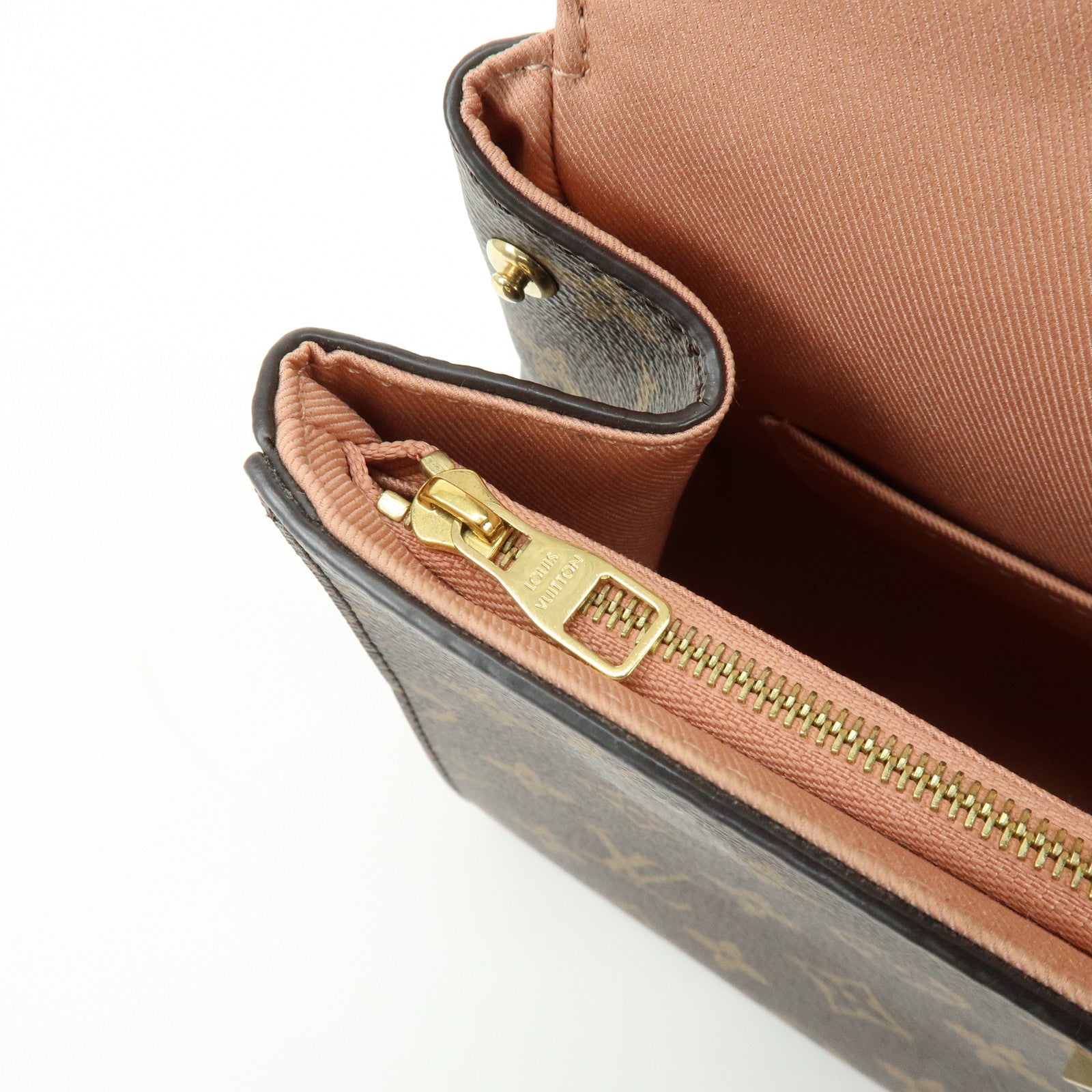 Louis Vuitton Monogram Cluny BB Style Monogram M44267 Vieux Rose
