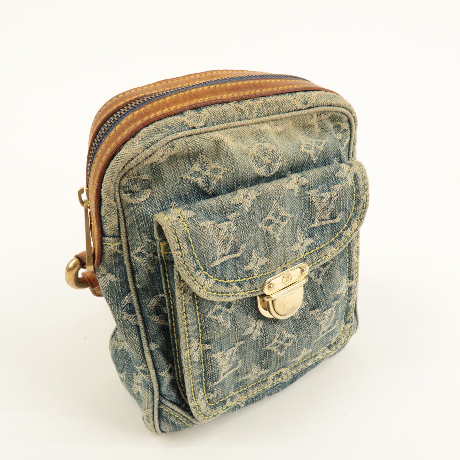 Louis Vuitton Monogram Denim Camera Bag Shoulder Bag Blue M95348