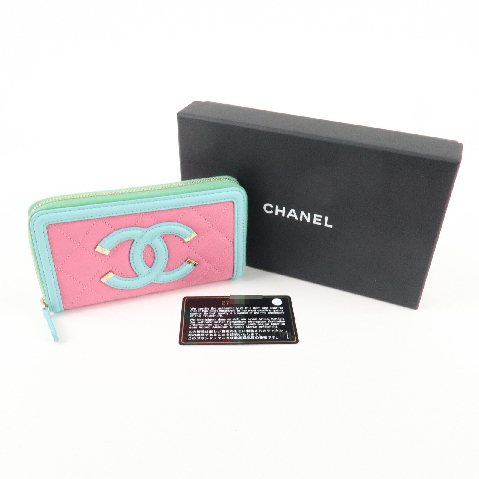 CHANEL COCO Mark CC Filigree Caviarskin Round Zippy Wallet Pink A84446 Used