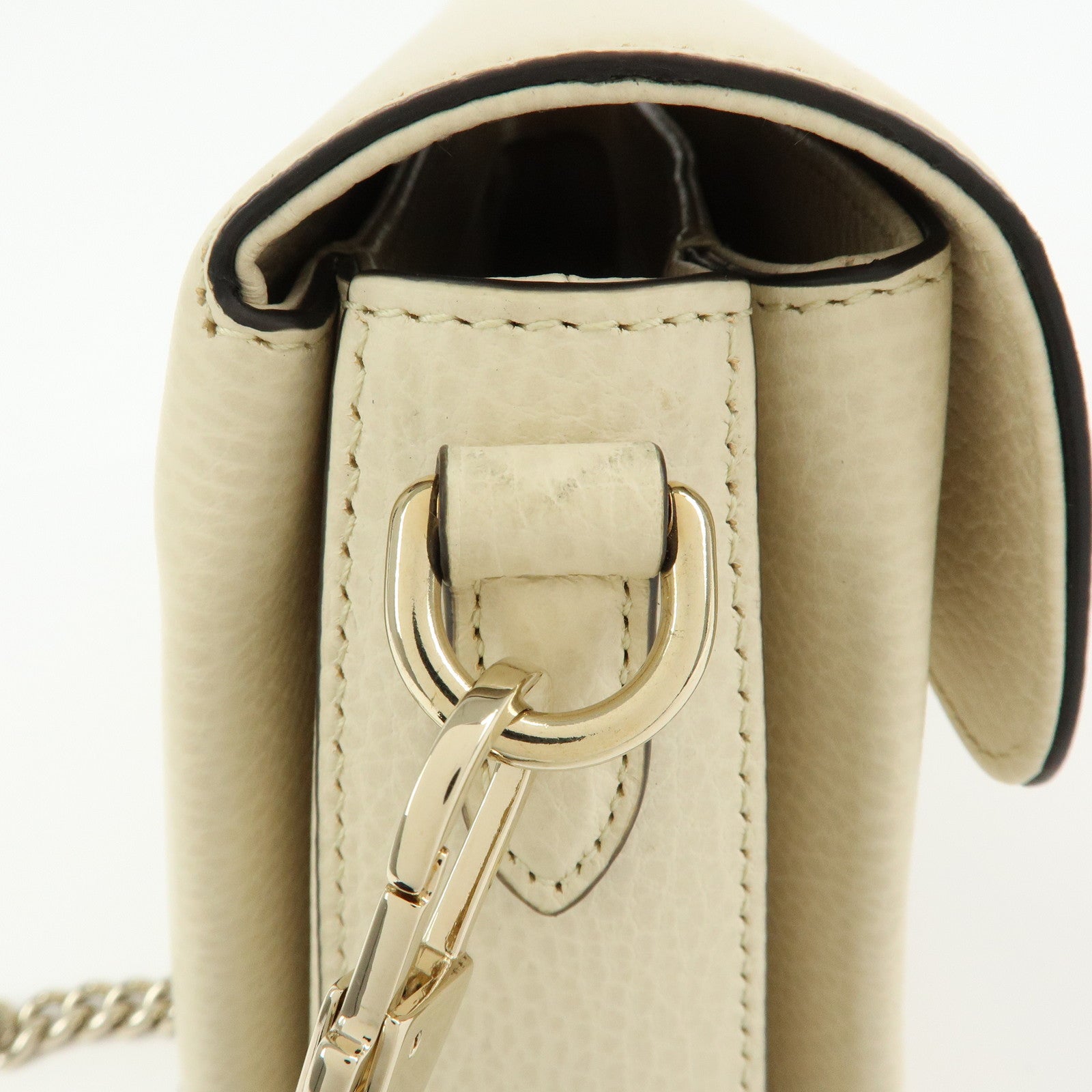GUCCI Interlocking G Leather Chain Shoulder Bag Ivory 607720