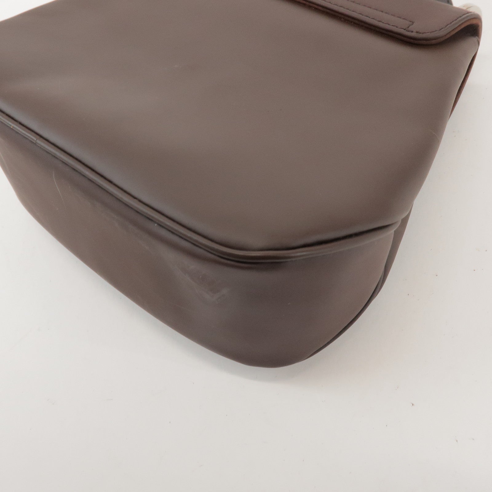 Ferragamo Vara Leather Shoulder Bag Crossbody Bag Brown