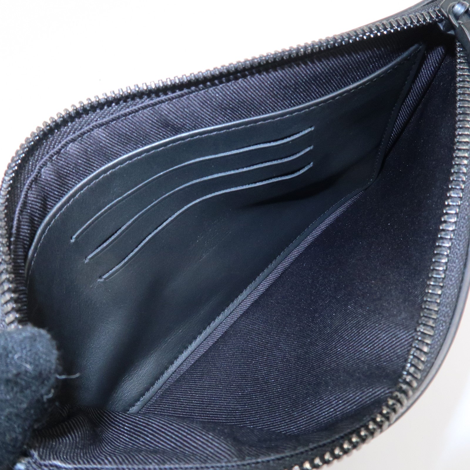 Louis Vuitton Monogram Shadow Pochette Discovery PM Black M44335 Used
