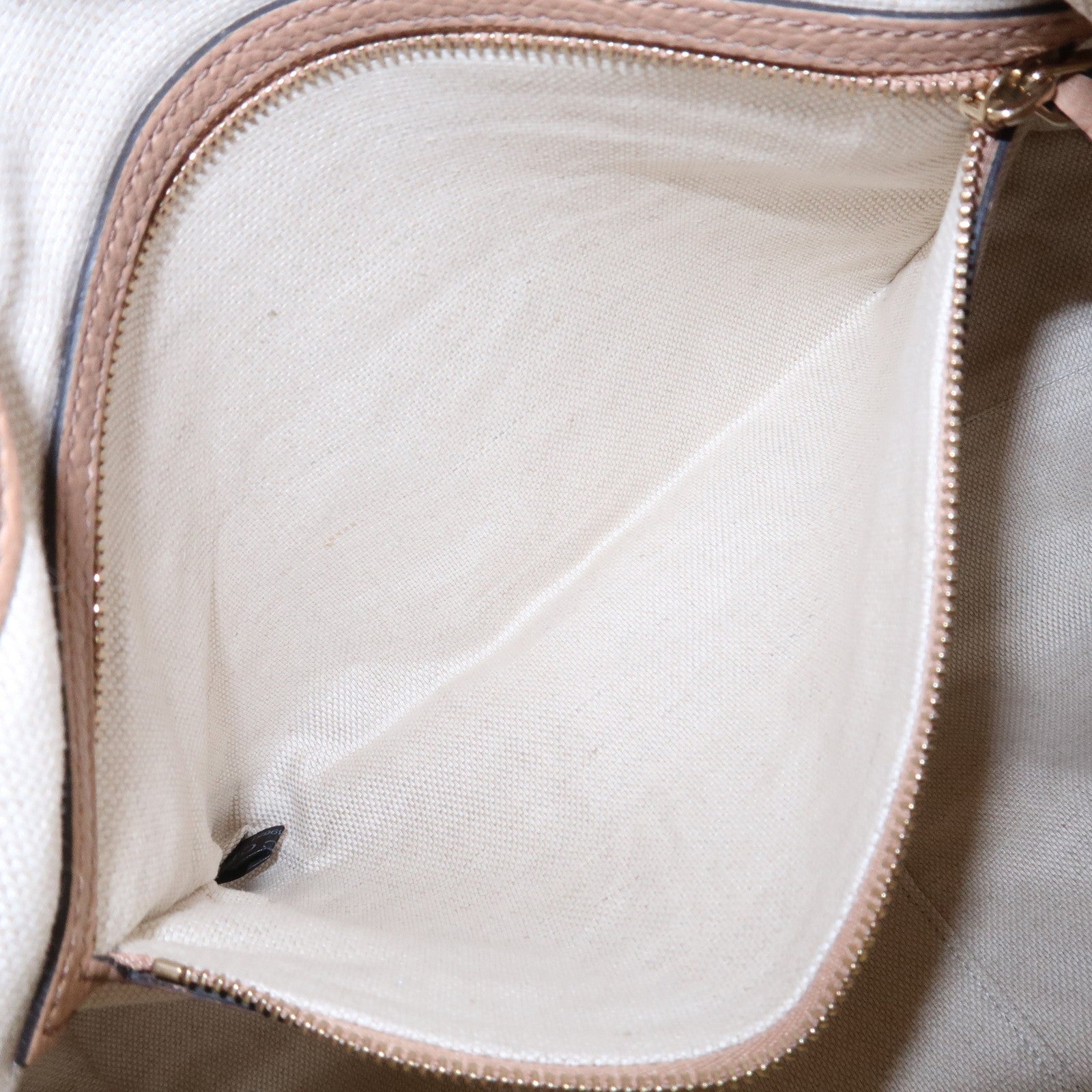 GUCCI SOHO Interlocking G Leather Chain Shoulder Bag Beige 536196