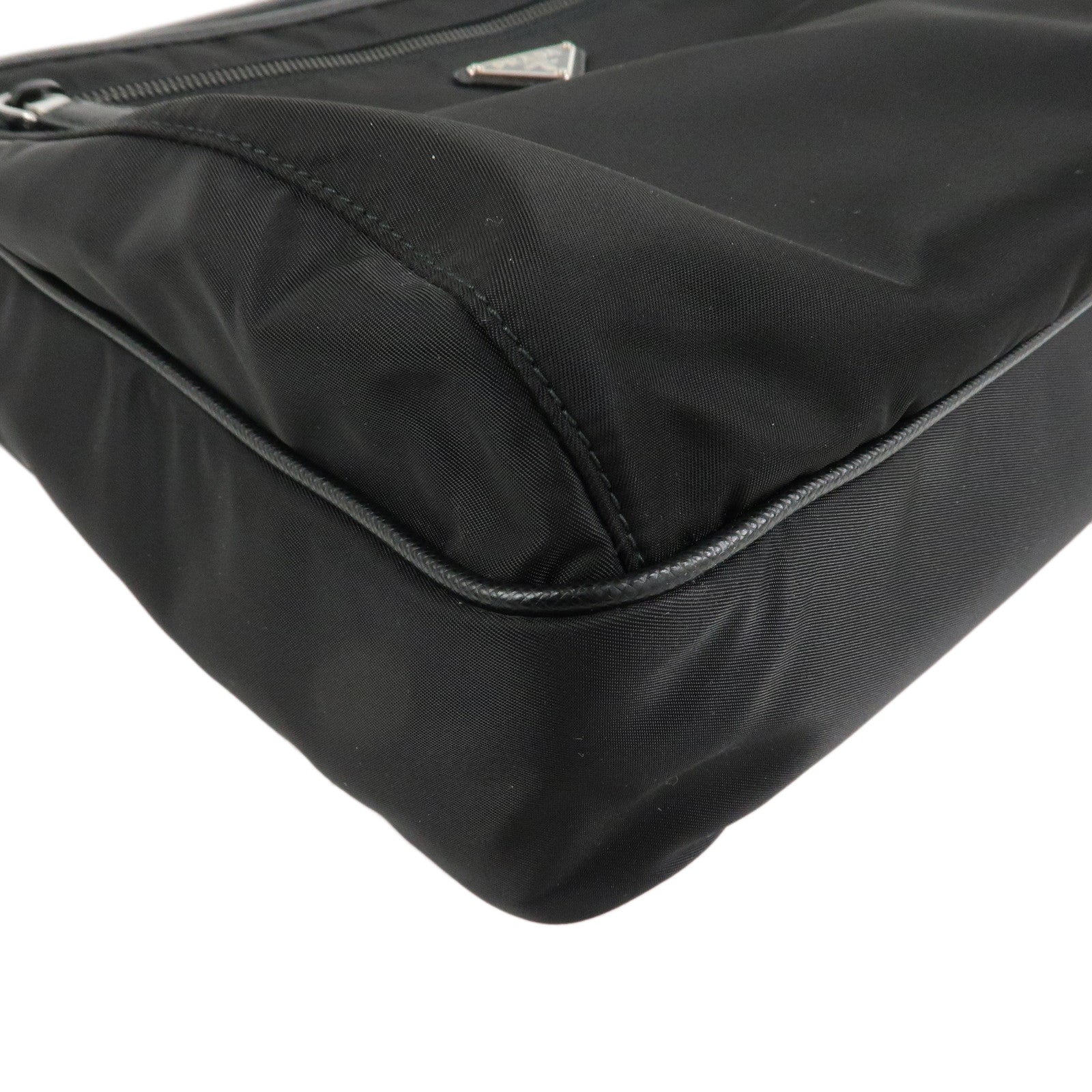 PRADA Triangle Logo Nylon Shoulder Bag Messenger Bag Black 2VH953 Used