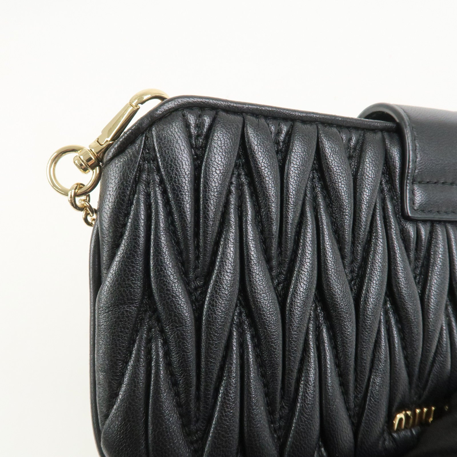 MIU MIU Matelasse Nappa Leather Chain Shoulder Bag Phone Case Black