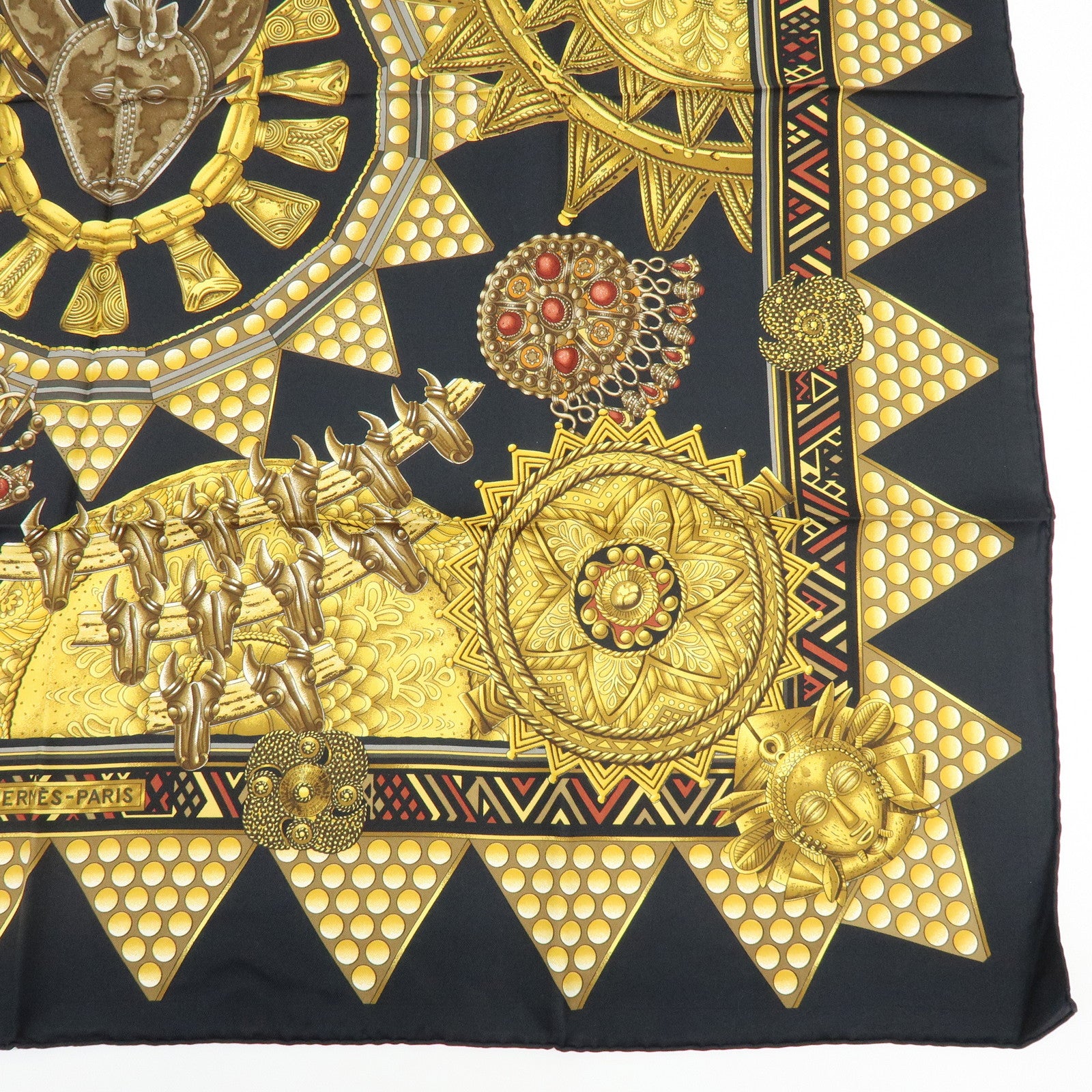 HERMES Carre 90 Silk 100% Scarf L'OR DES CHEFS Black Gold