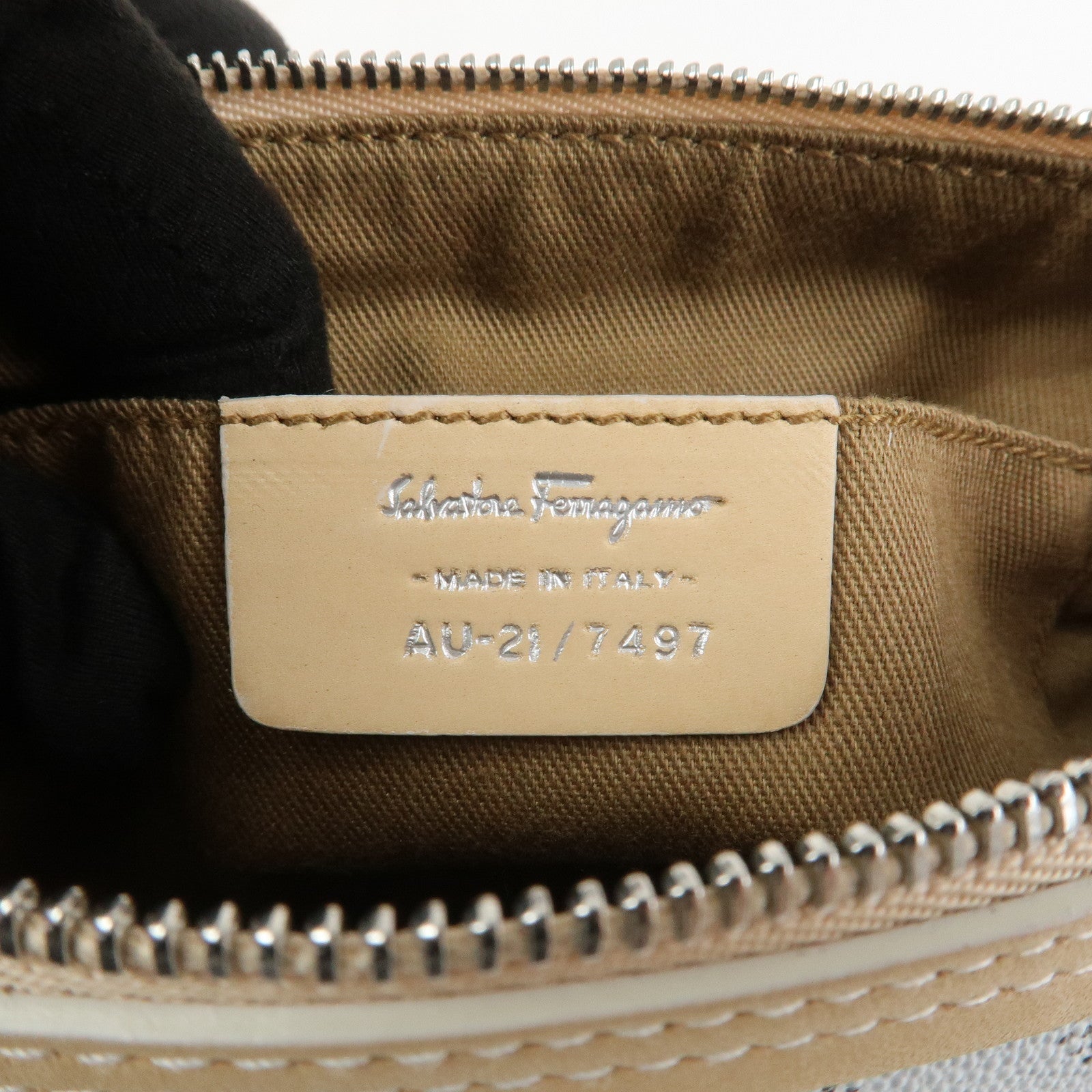 Ferragamo Gancini Leather Hand Bag Shoulder Bag AAU-21 7497