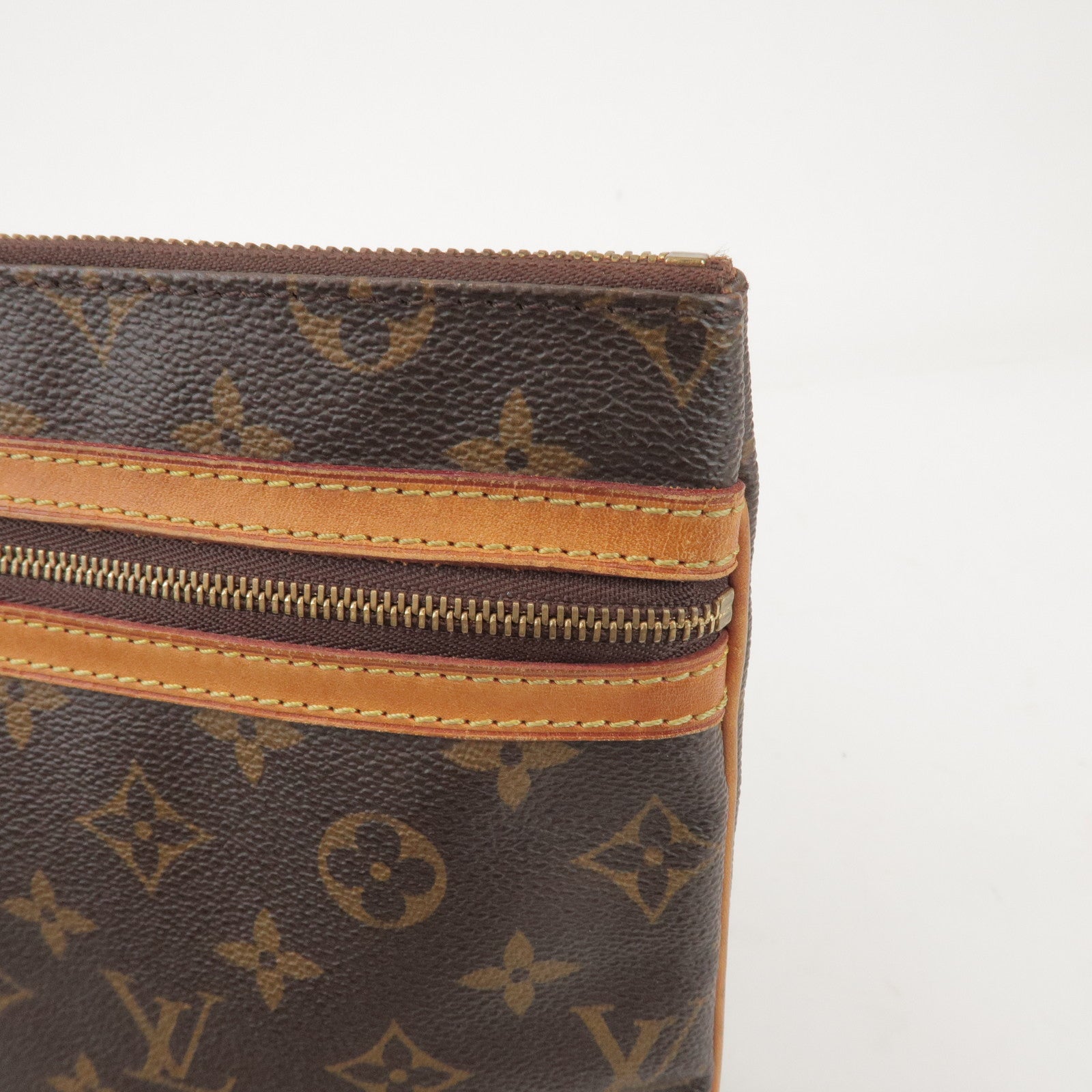 Louis Vuitton Monogram Pochette Bosphore Shoulder Bag M40044