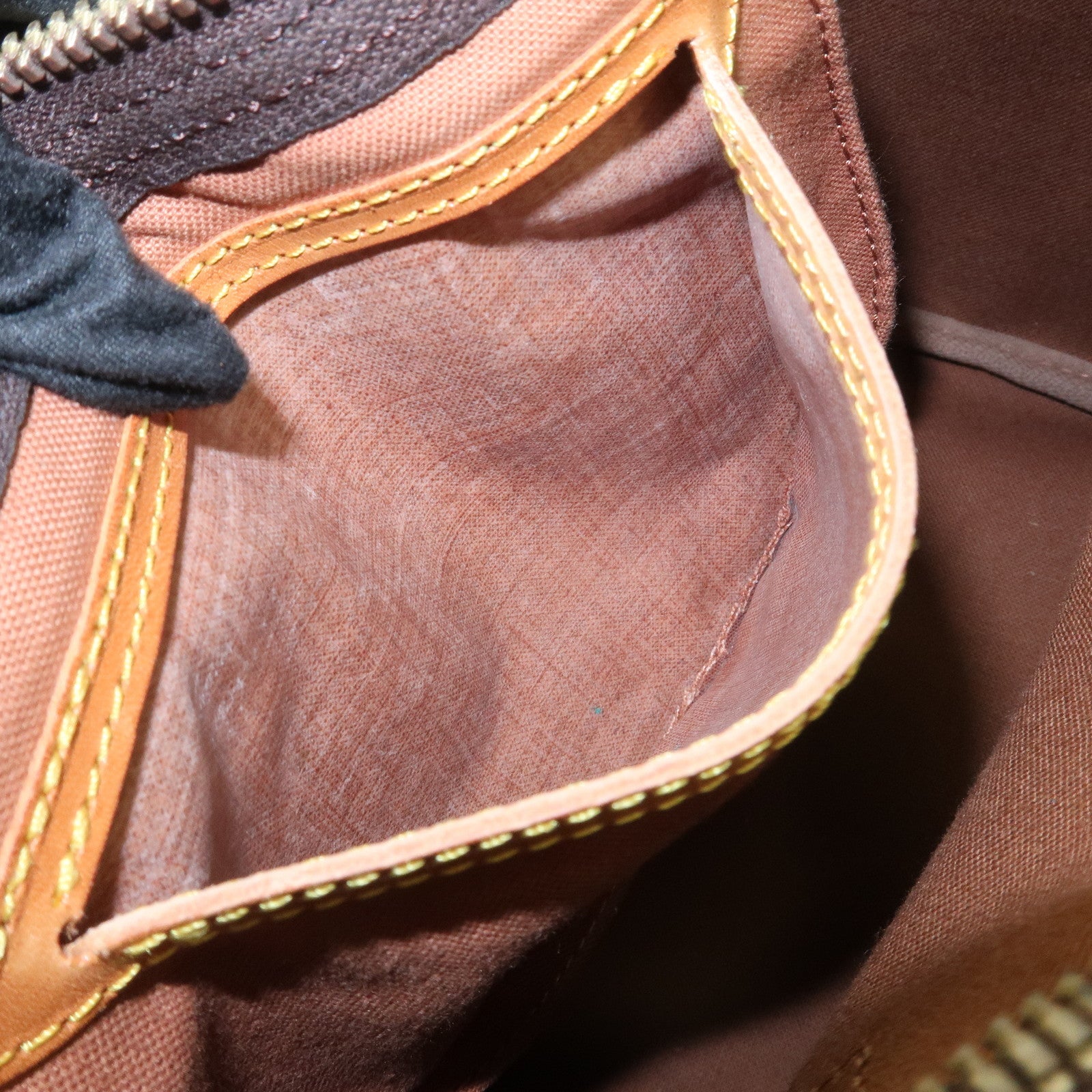 Louis Vuitton Monogram Canvas Speedy 25 Boston Bag Hand Bag M41528