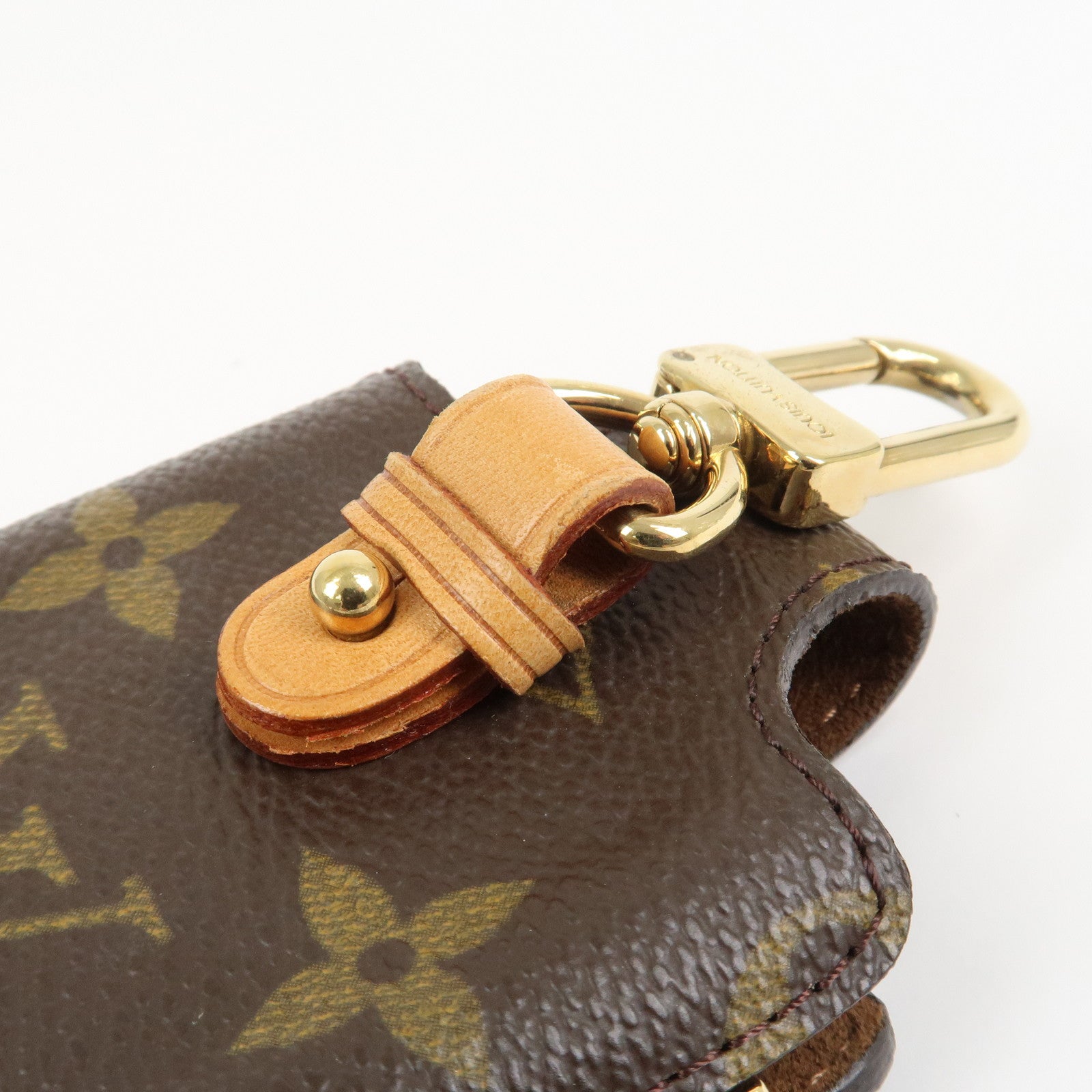 Louis Vuitton Monogram Etui Telephone International PM M63064