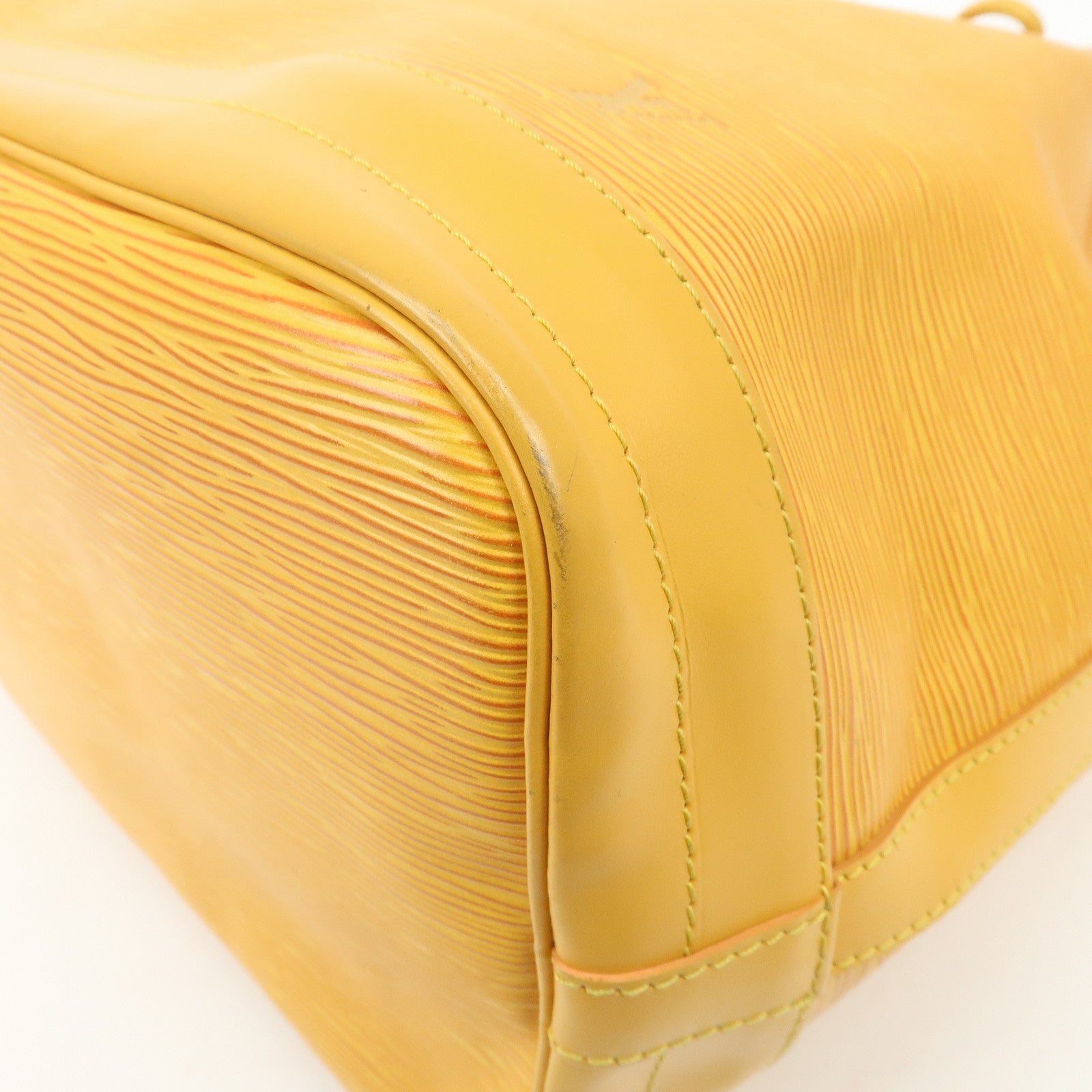 Louis Vuitton Epi Leather Noe Shoulder Bag Tassili Yellow M44009