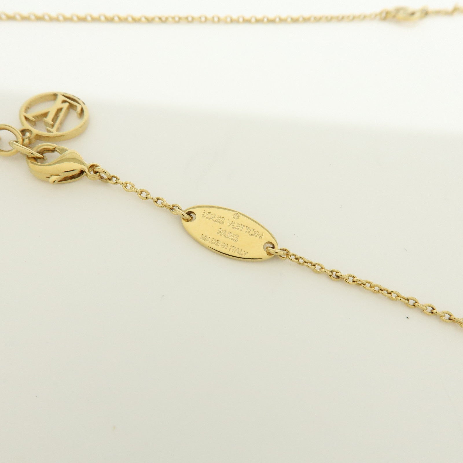 Louis Vuitton Collier Louisette Monogram Flower Necklace M00365