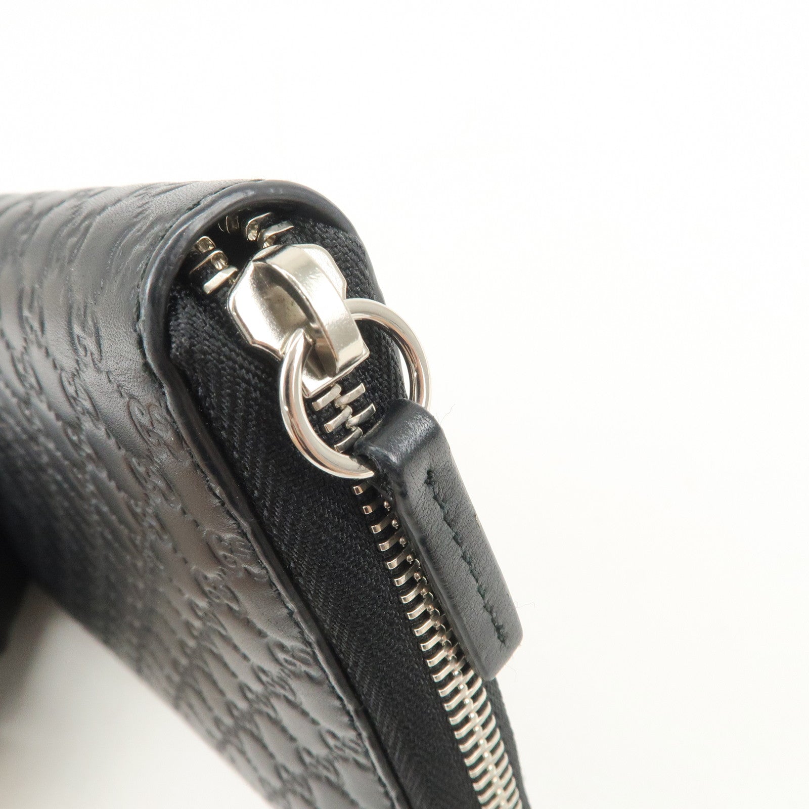 GUCCI Logo Micro Guccissima Zippy Leather Long Wallet Black 391465