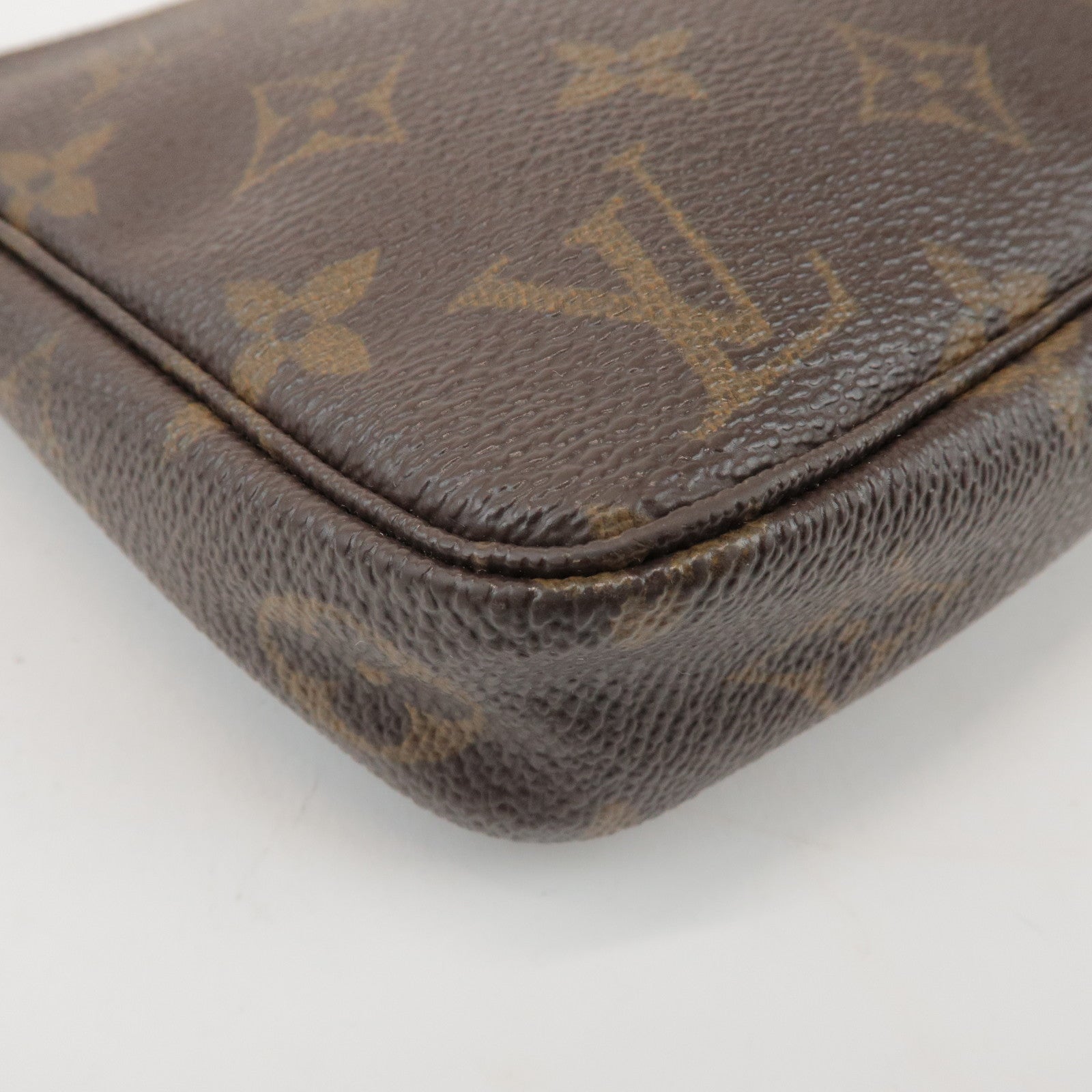 Louis Vuitton Monogram Pochette Accessoires Pouch Hand Bag M51980