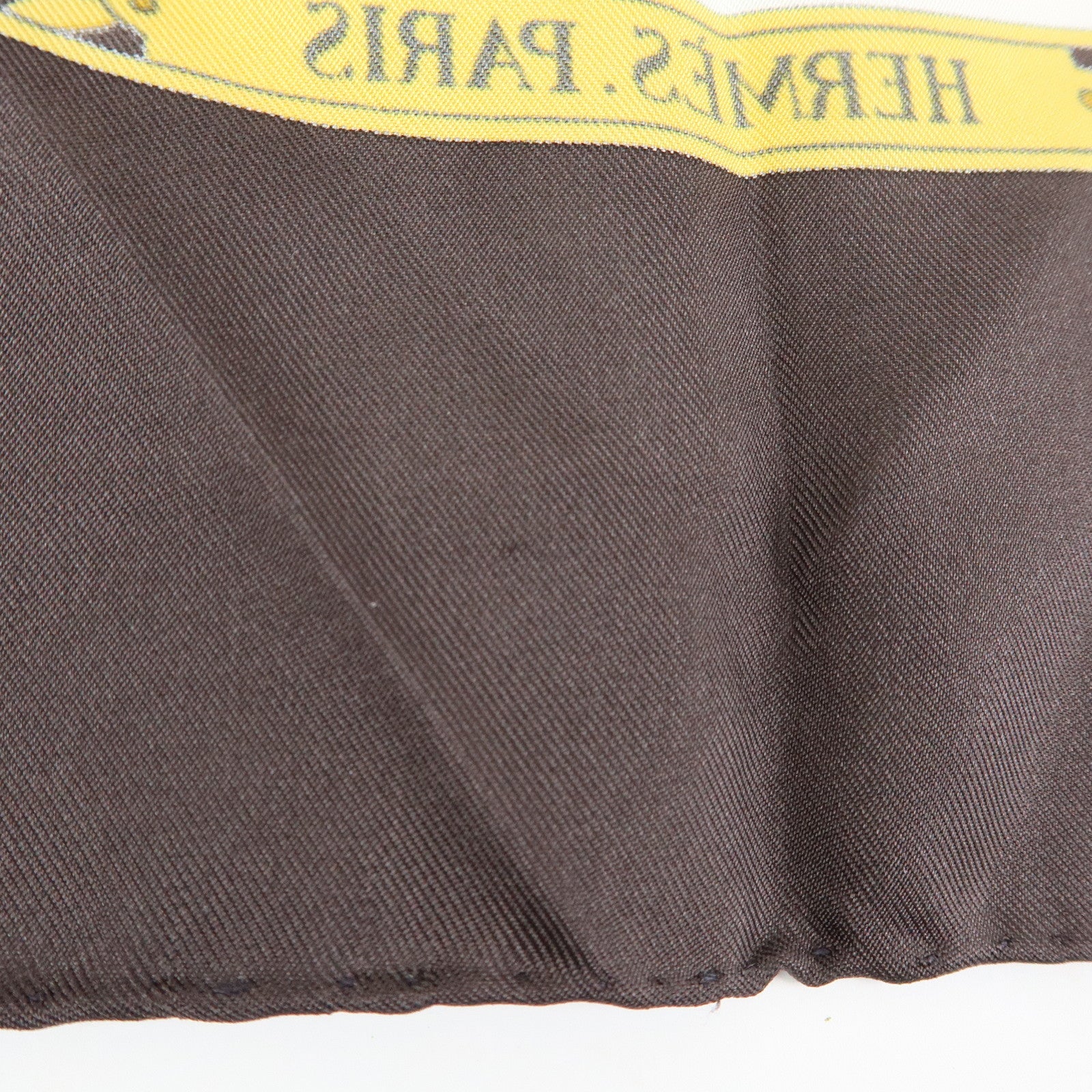 HERMES Carre 90 Silk 100% Scarf LA PROMENADE DE LONGCHAMPS Brown
