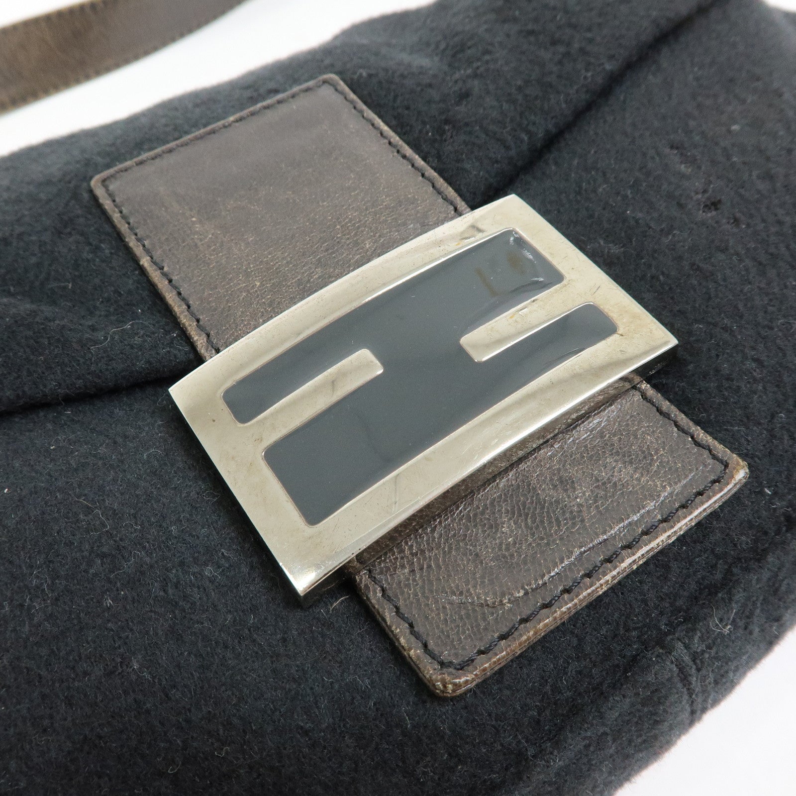 FENDI Mamma Baguette Wool Leather Shoulder Bag Hand Bag Black 26424