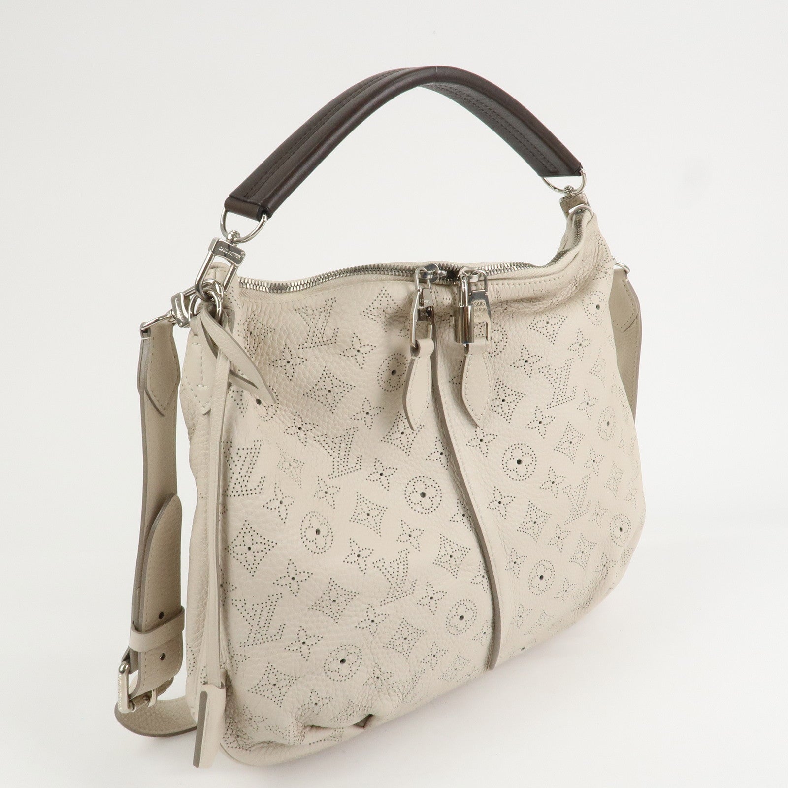Louis Vuitton Monogram Mahina Selene PM Shoulder Bag Blanc M94275