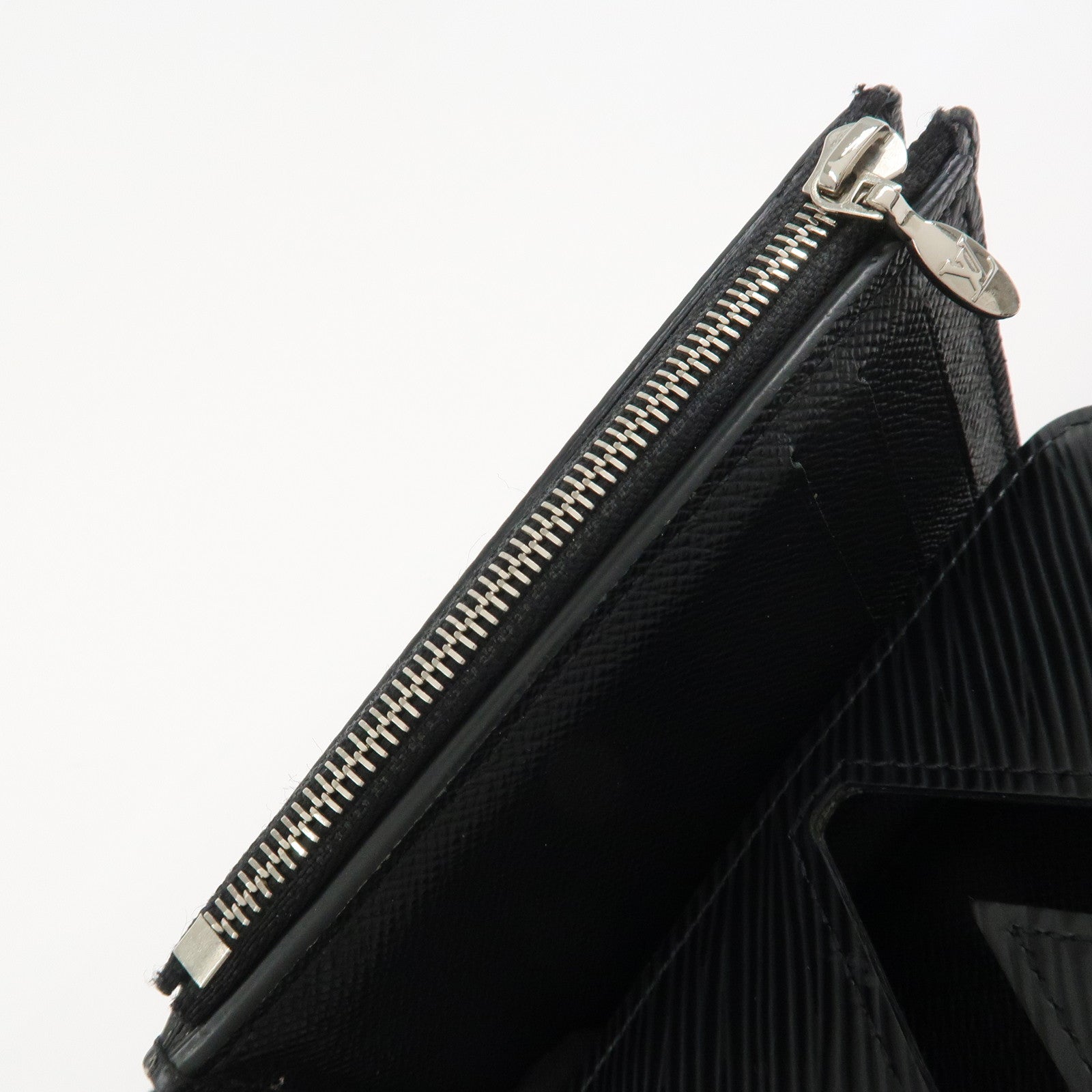 Louis Vuitton Epi Portefeuille Twist Compact XS Wallet Black M63322