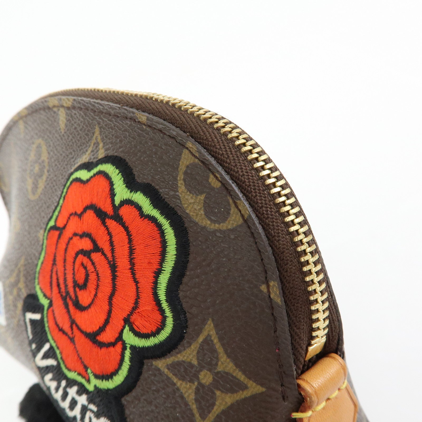 Louis Vuitton Monogram Patchies Pochette Cosmetic PM Pouch M43998