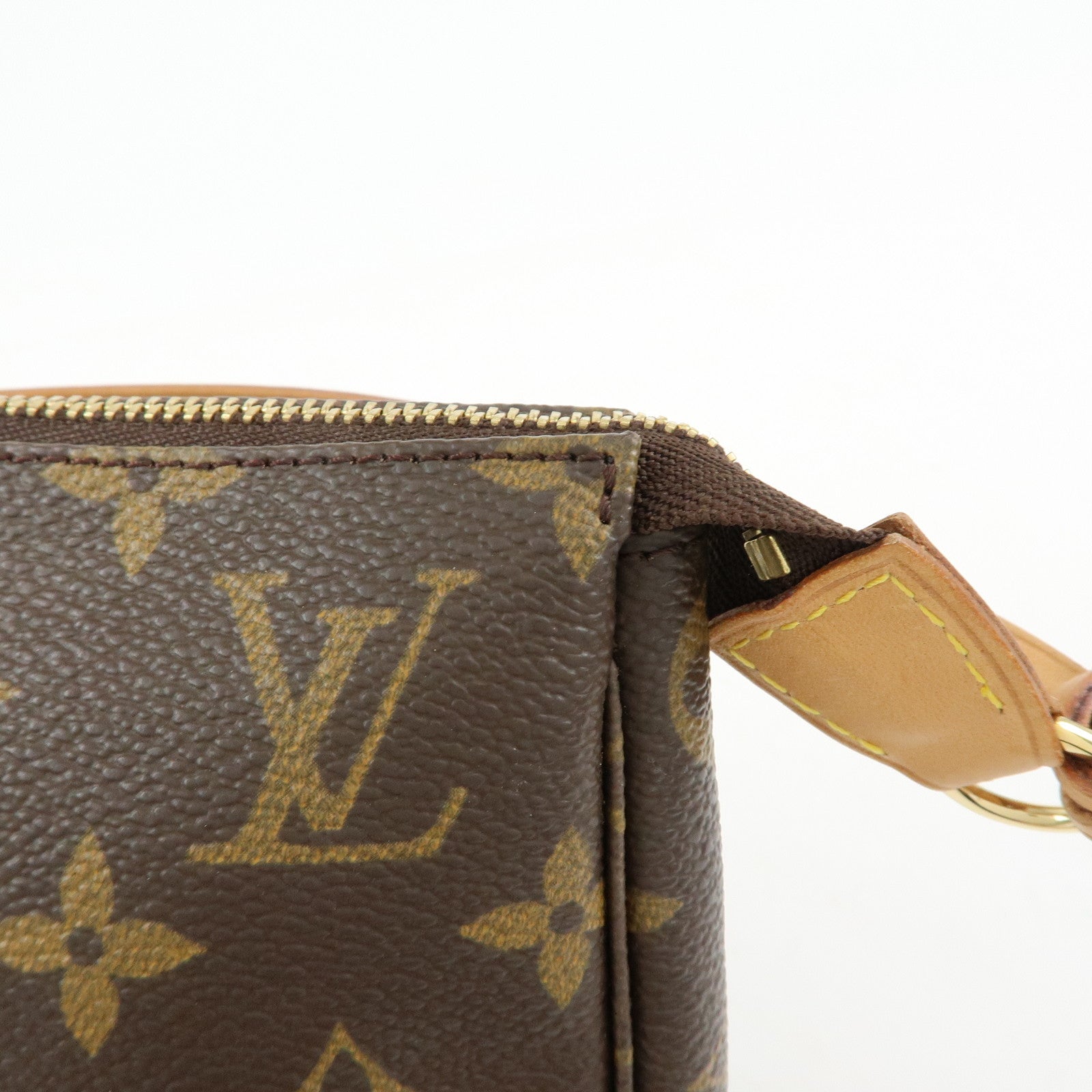 Louis Vuitton Monogram Pochette Accessoires Pouch Hand Bag M51980