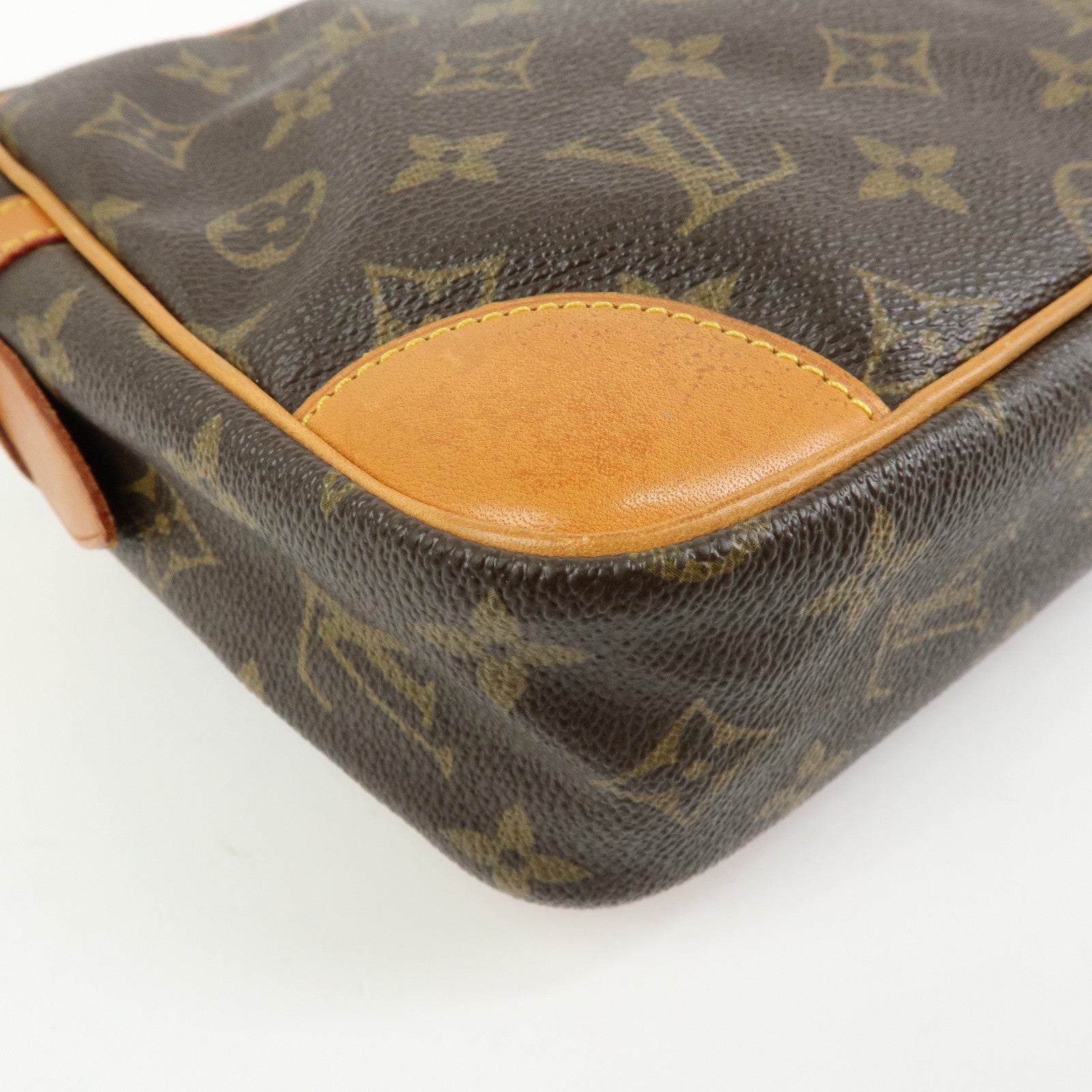 Louis Vuitton Monogram Compiegne 28 Pouch Clutch Bag Brown M51845