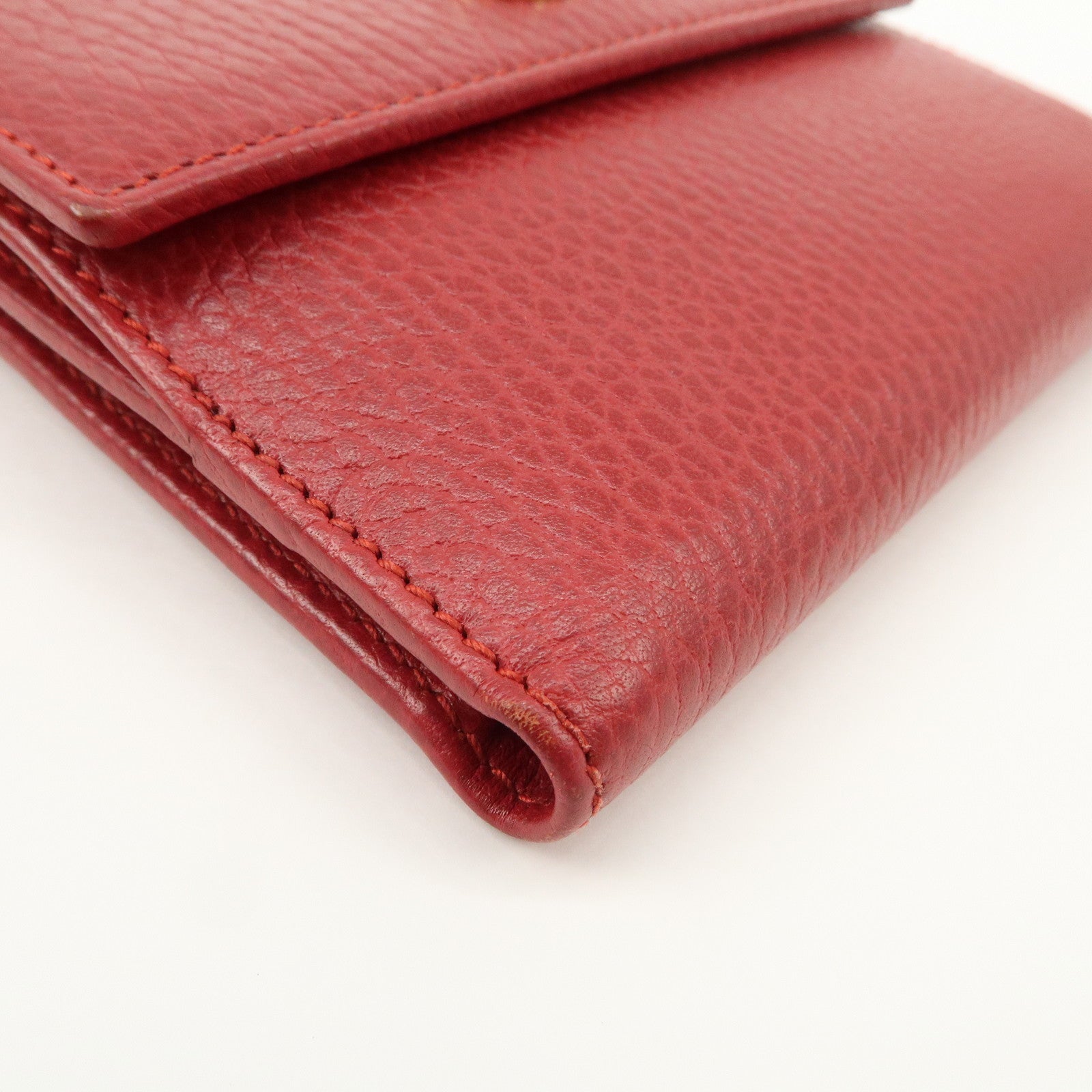 GUCCI GG Marmont Leather Bi-Fold Wallet Castilian Red 456122