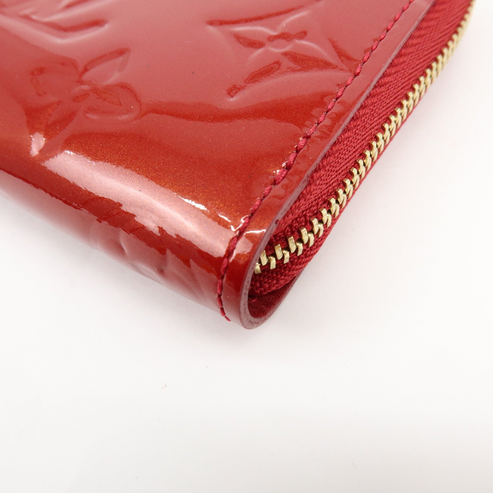 Louis Vuitton Monogram Vernis Zippy Coin Purse Pomme d'Amour M93608