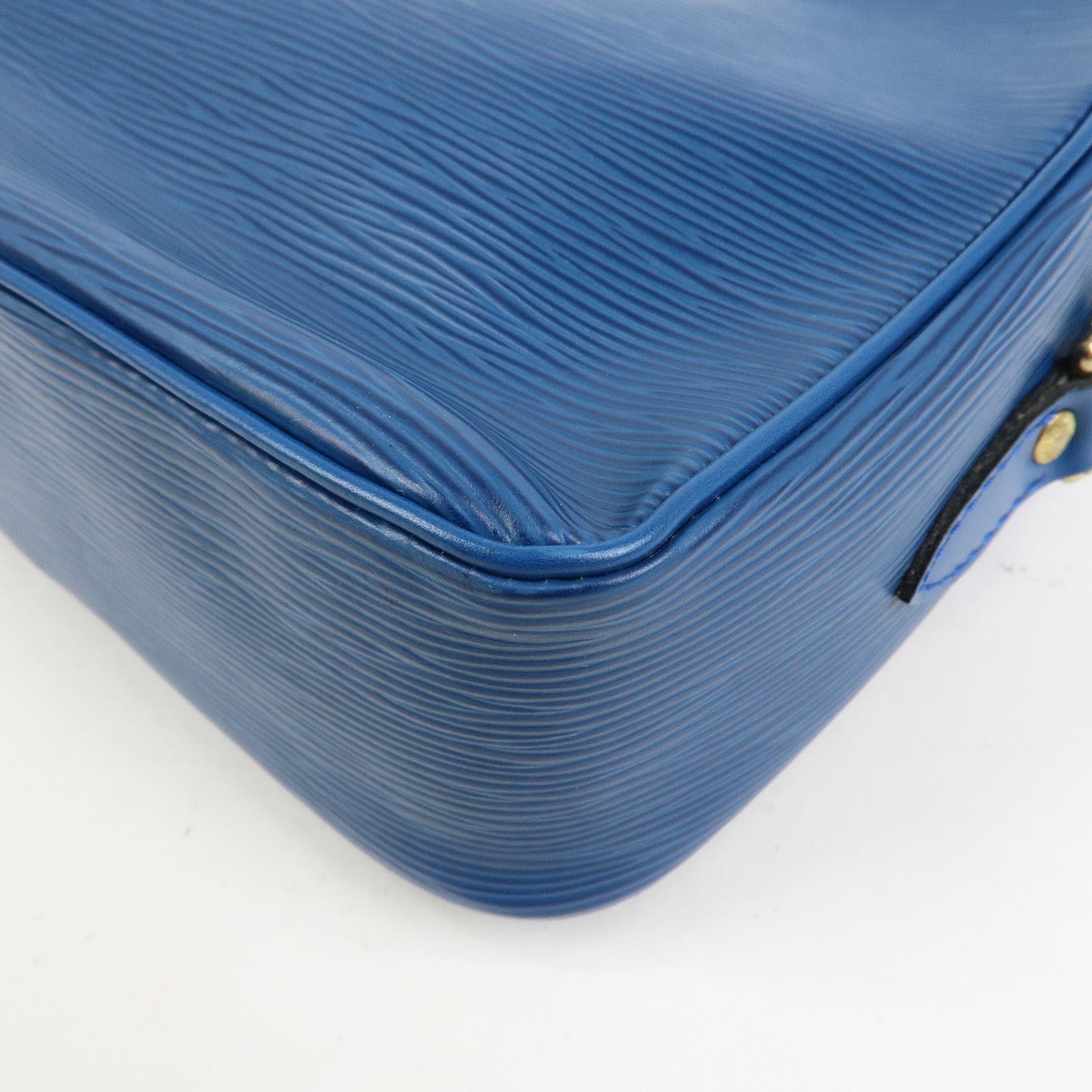 Louis Vuitton Epi Trocadero 27 Shoulder Bag Toledo Blue M51315