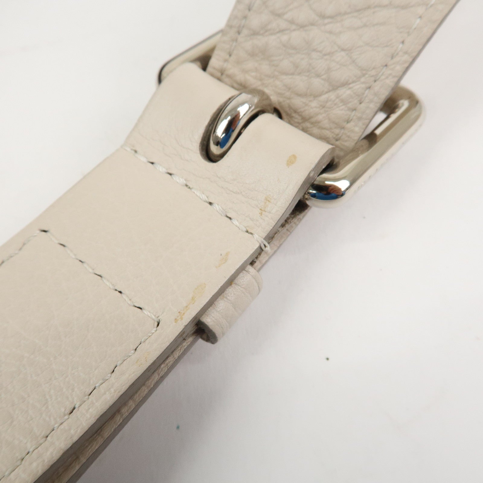 Louis Vuitton Monogram Mahina Selene PM Shoulder Bag Blanc M94275