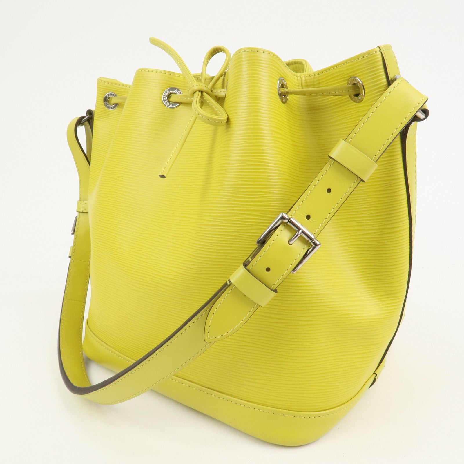 Louis Vuitton Epi Petit Noe Shoulder Bag Pistache M44107