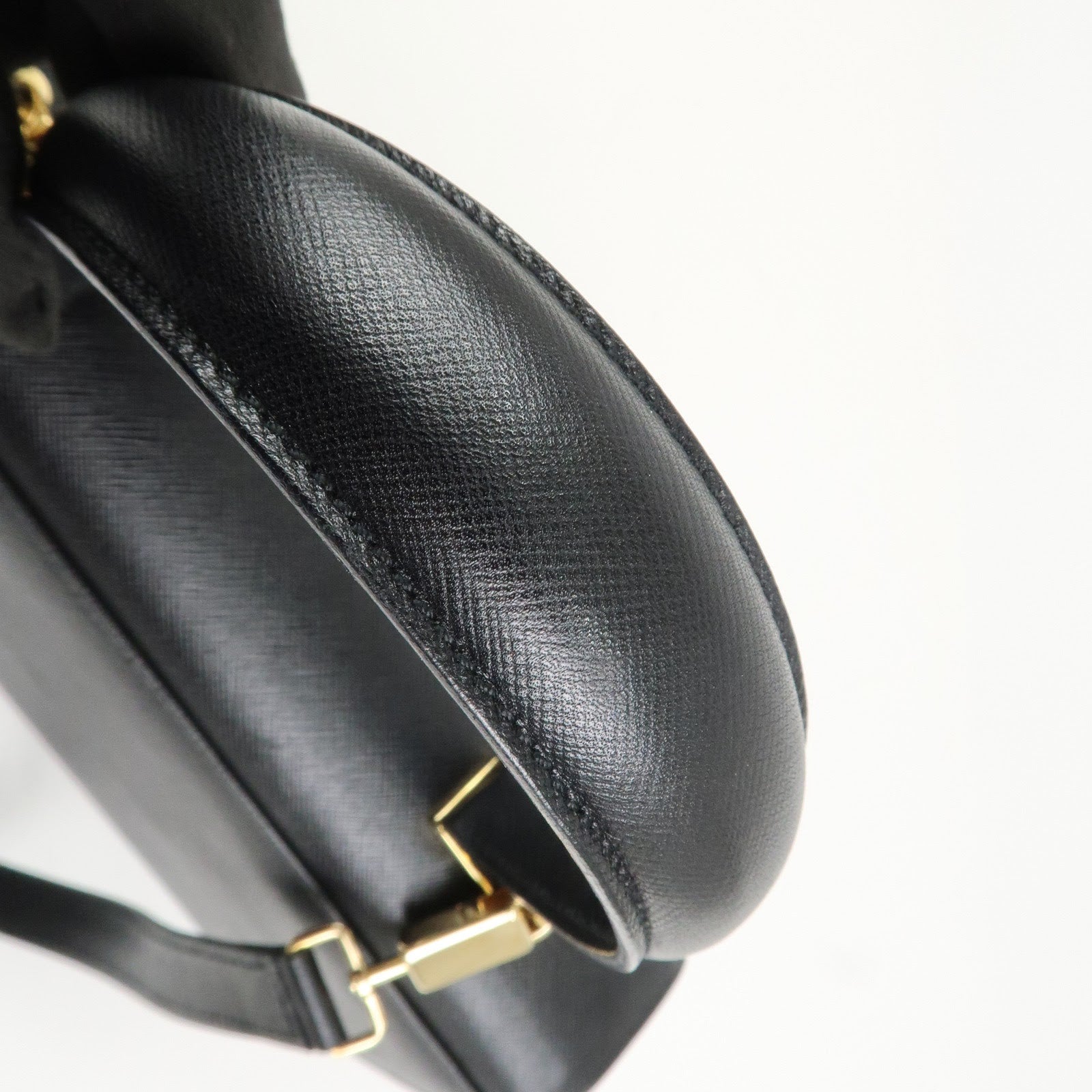 Ferragamo Gancini Leather 2Way Bag Shoulder Bag Hand Bag Black