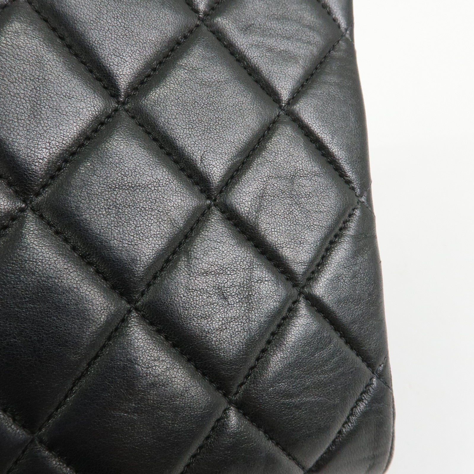 CHANEL Matelasse Lamb Skin Chain Kiss Lock Shoulder Bag Black Gold