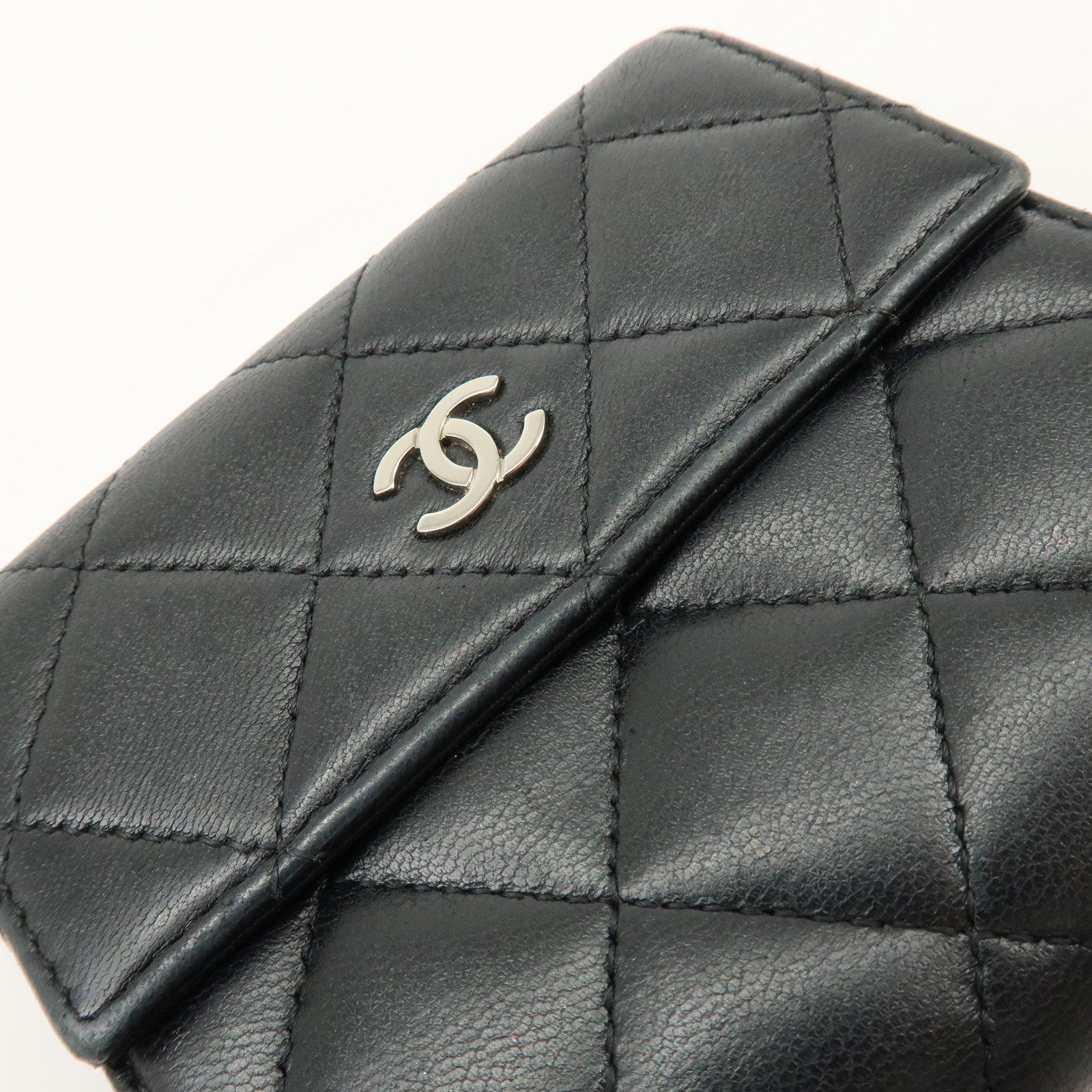 CHANEL Matelasse Lamb Skin Bi-fold Compact Wallet Black A48980