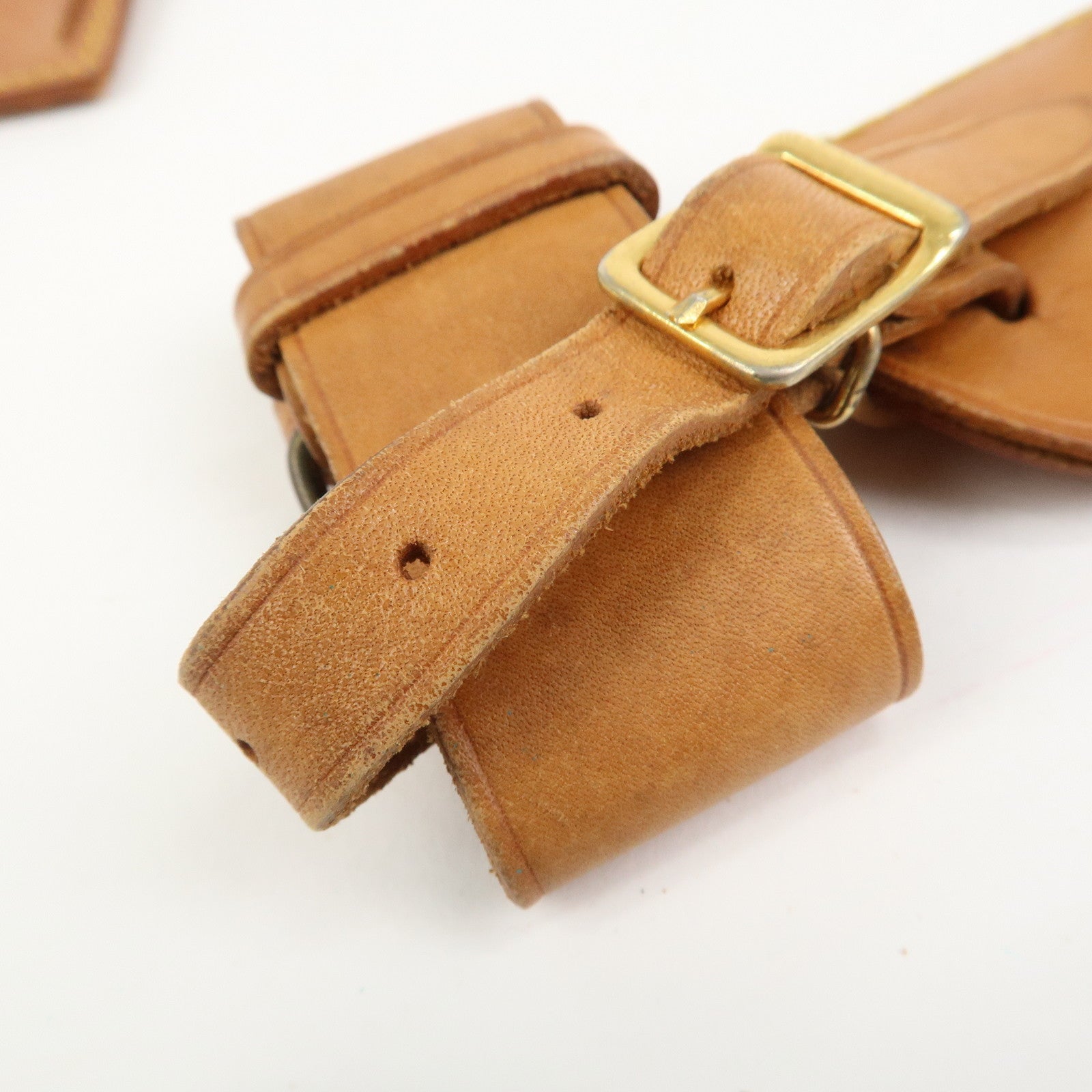 Louis Vuitton Set Of 20 Leather Name Tag & Poignet