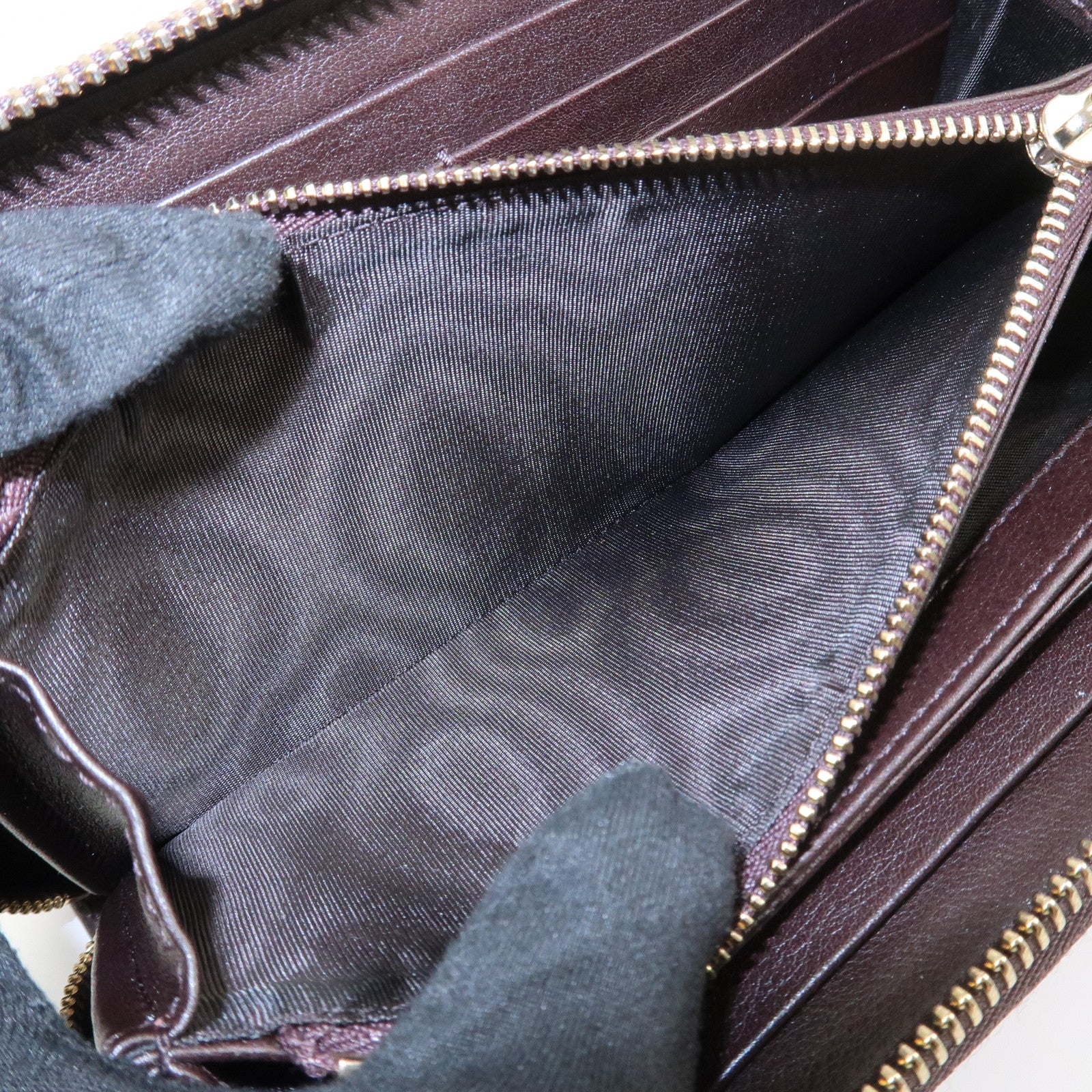 GUCCI Guccissima Interlocking G Round Zippy Wallet Brown 323397