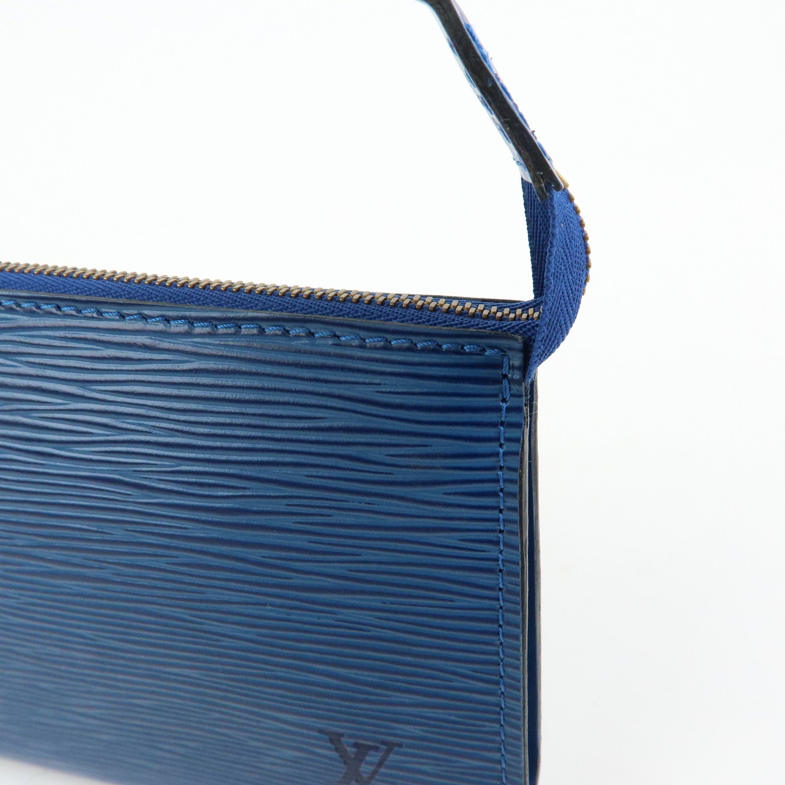Louis Vuitton Epi Pochette Accessoires Pouch Toledo Blue M52945