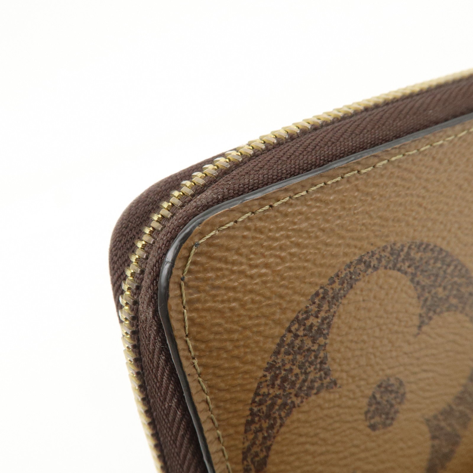 Louis Vuitton Giant Monogram Reverse Zippy Wallet Long Wallet M69353 Used