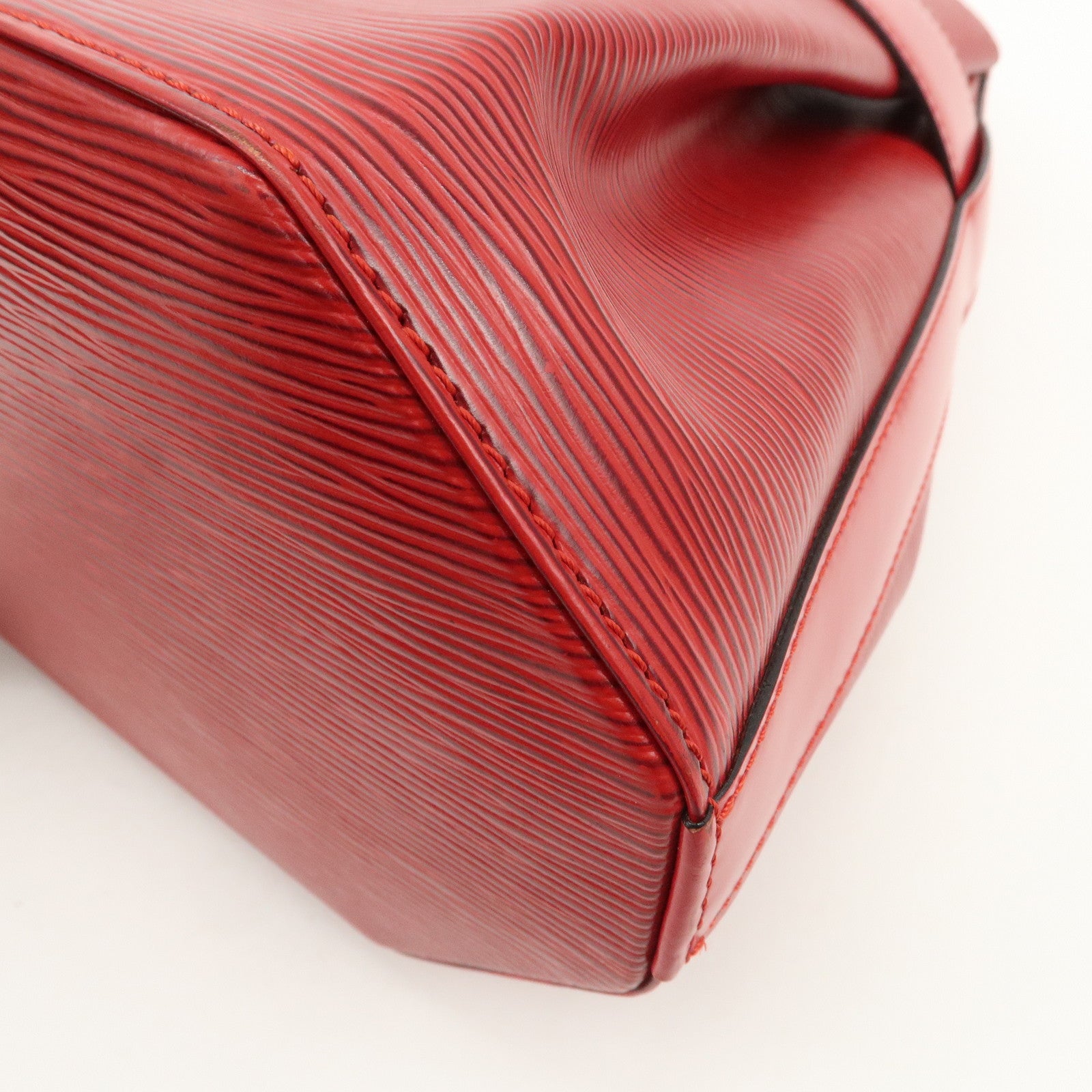 Louis Vuitton Epi Sac de Paul Shoulder Bag Castilian Red M80207