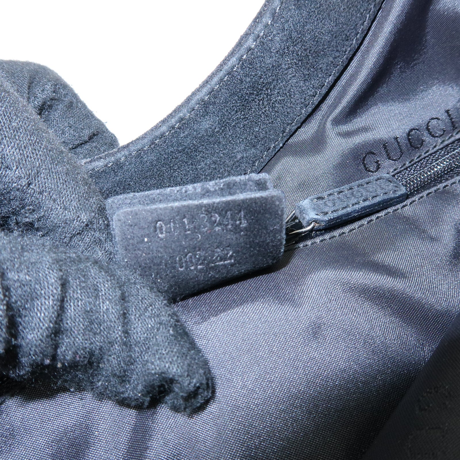 GUCCI Bamboo Suede Shoulder Bag Hand Bag Black 001.3244