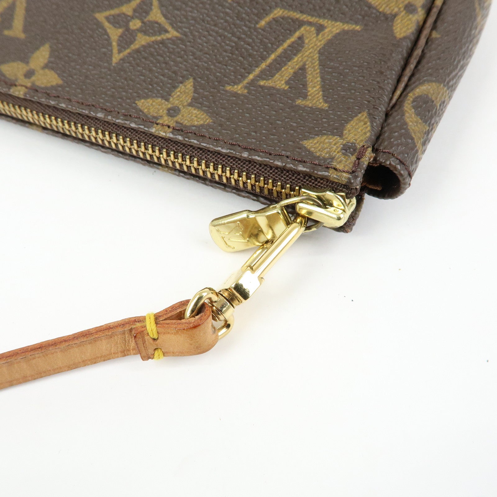 Louis Vuitton Monogram Pochette Accessoires Pouch Hand Bag M51980