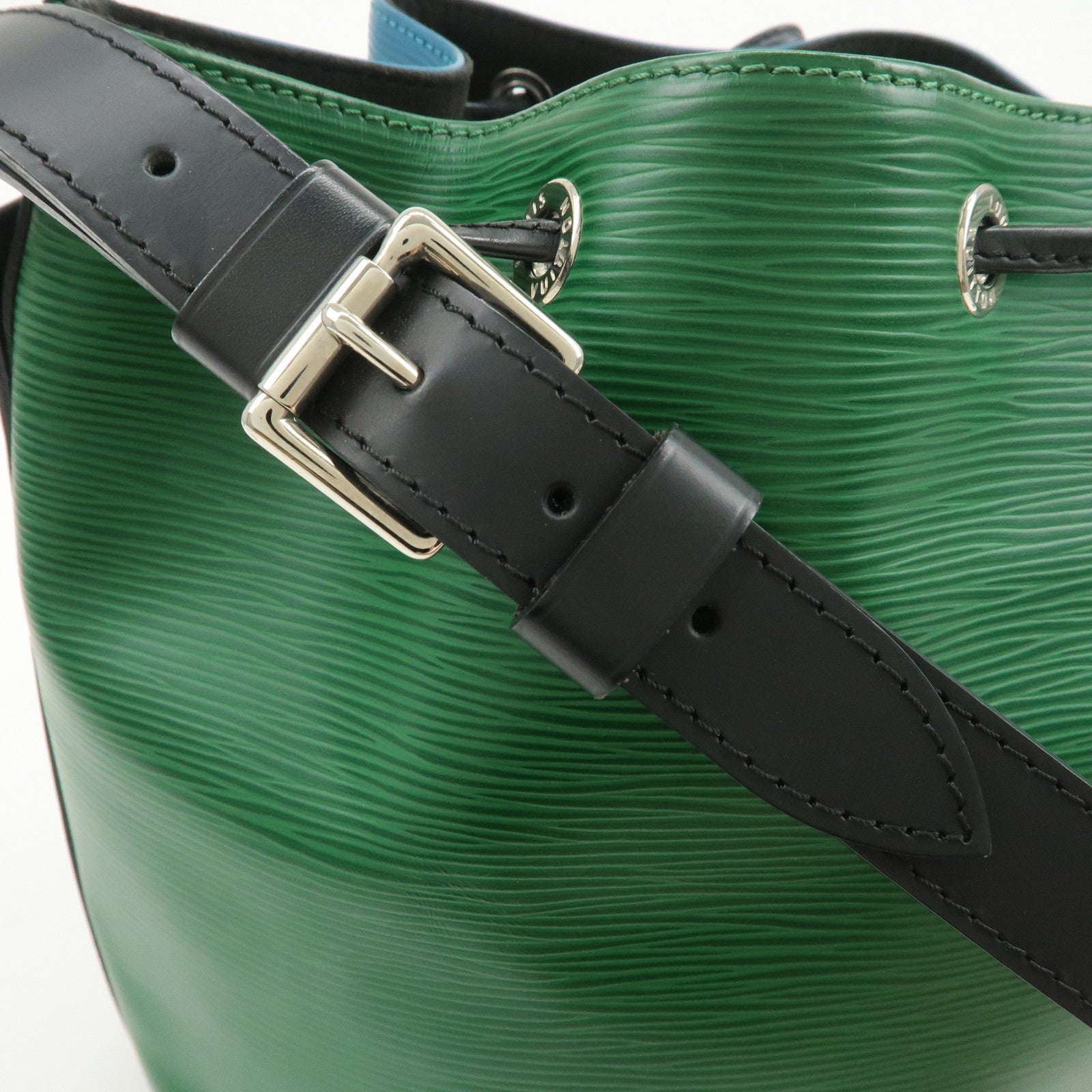 Louis Vuitton Epi Petit Noe Tricolor Leather Shoulder Bag M40880